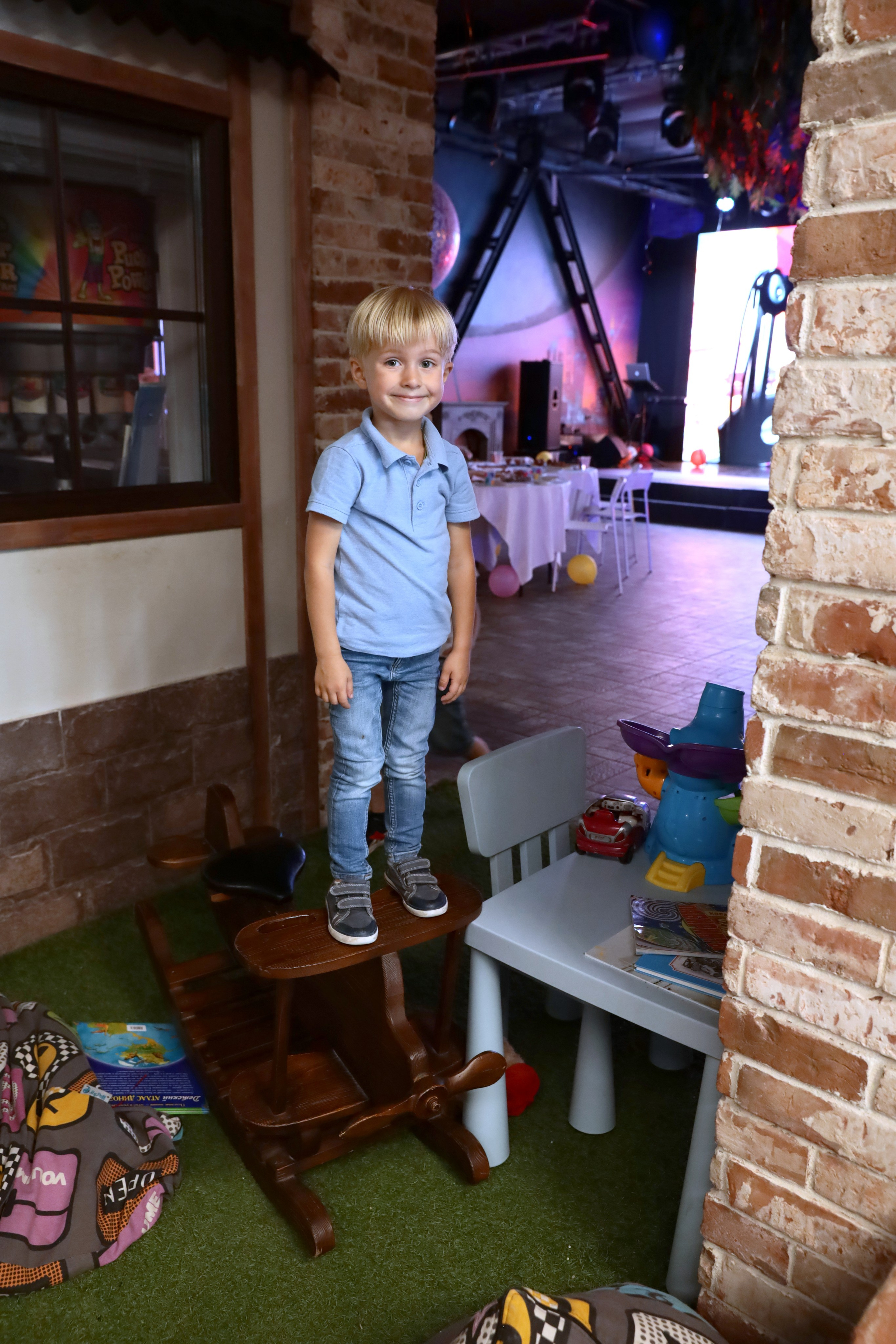 ДЕНЬ РОЖДЕНИЯ АЛЕКСАНДРА. Фотограф мероприятий Ирина Каширина