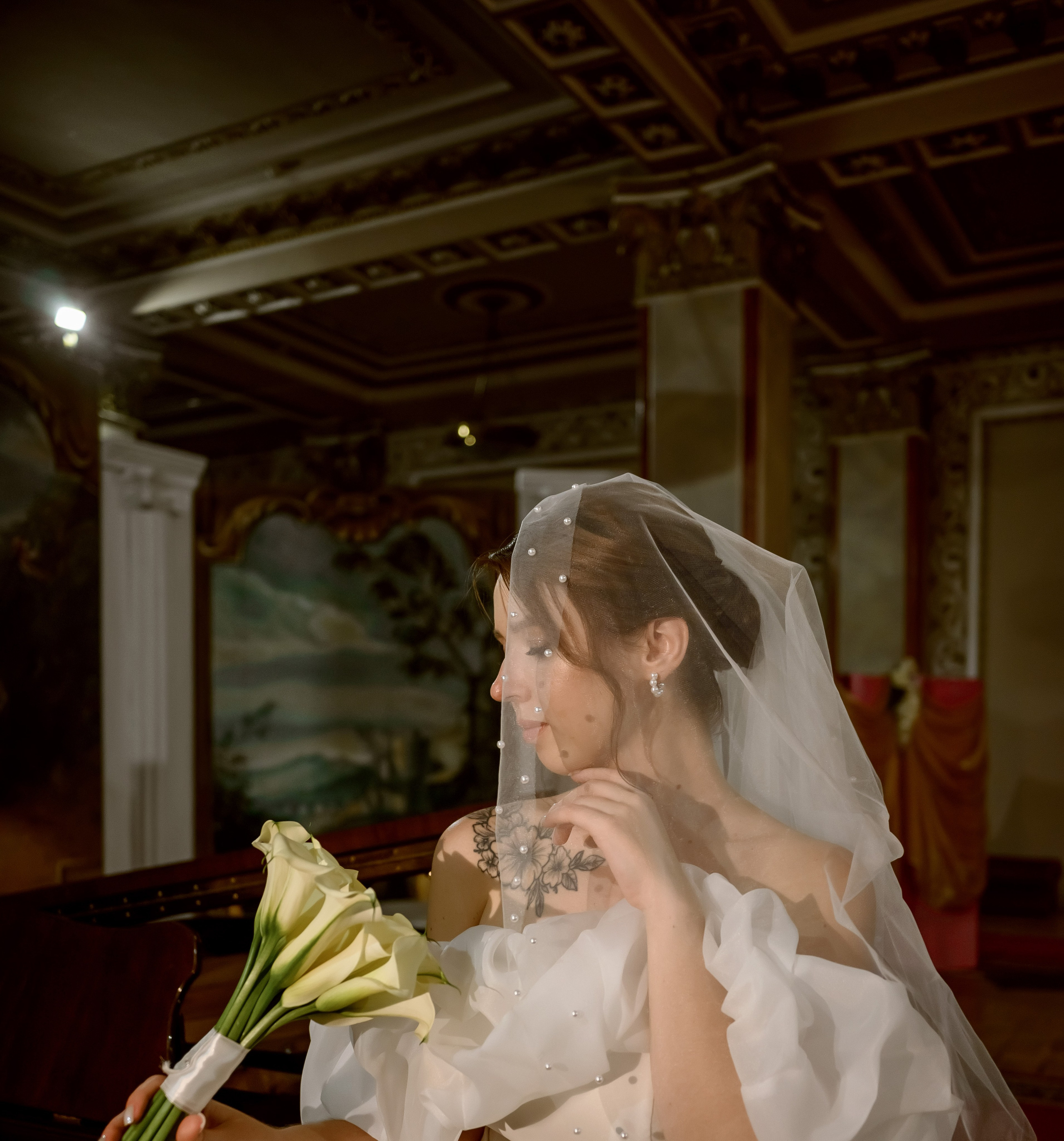 Прогулка в театре и по центру города. Юлия Басня семейный и свадебный фотограф в Донецке