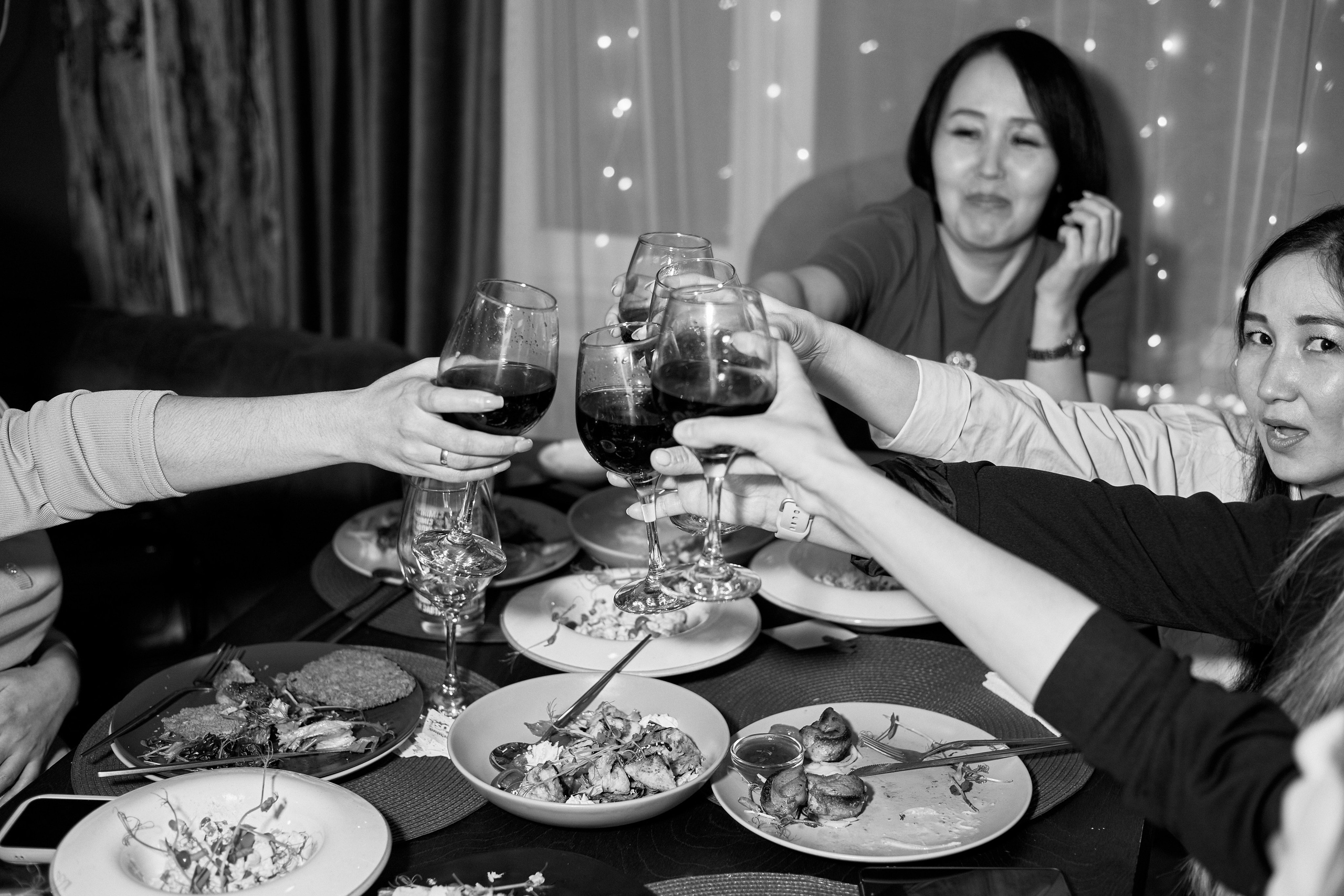 MAXIM & DAMIR | FOREST BAR | 8 МАРТА! 2-й вечер. Главная