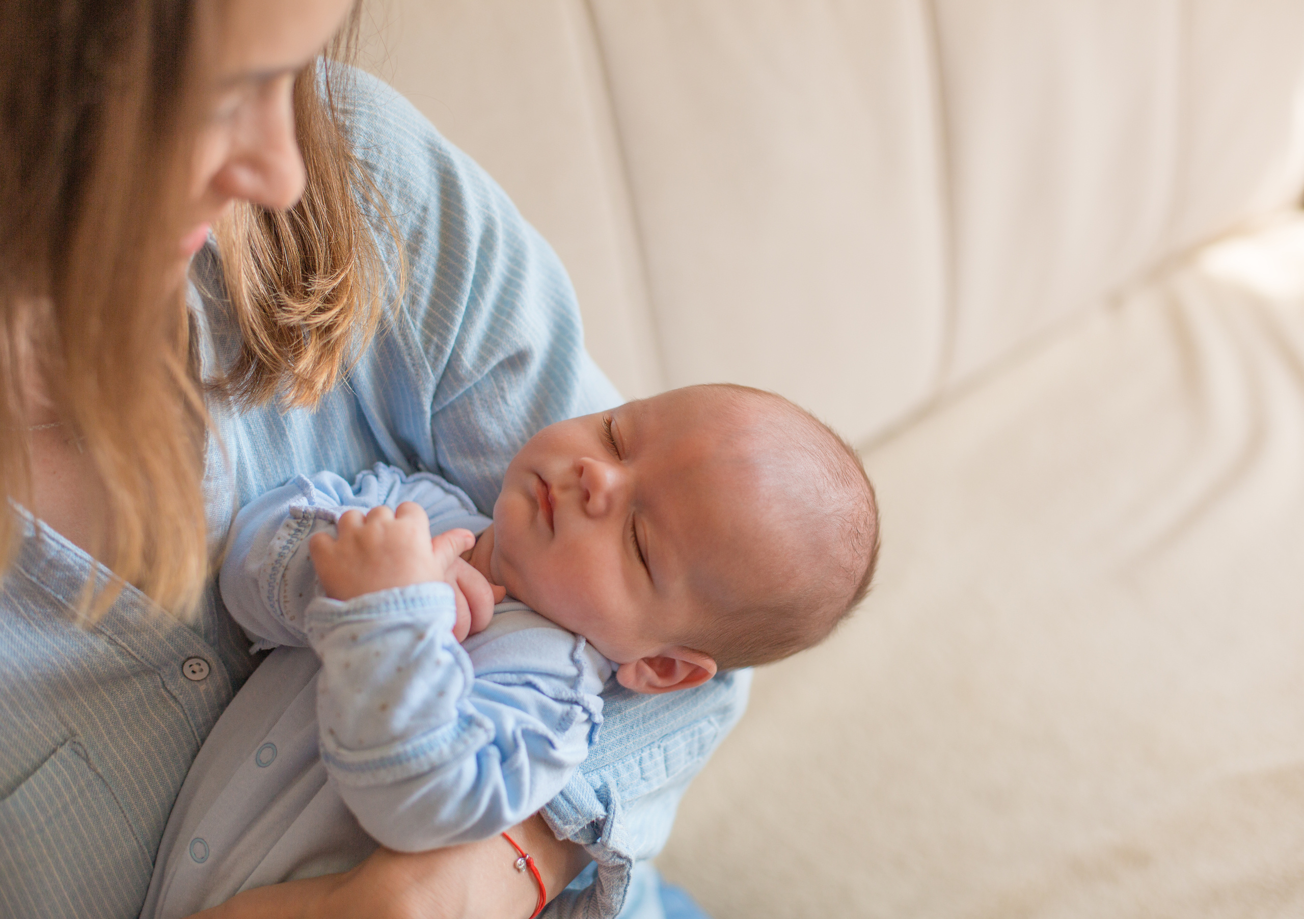 Съемка новорожденных в стиле lifestyle. Фотограф в Волгограде Галина Власенко
