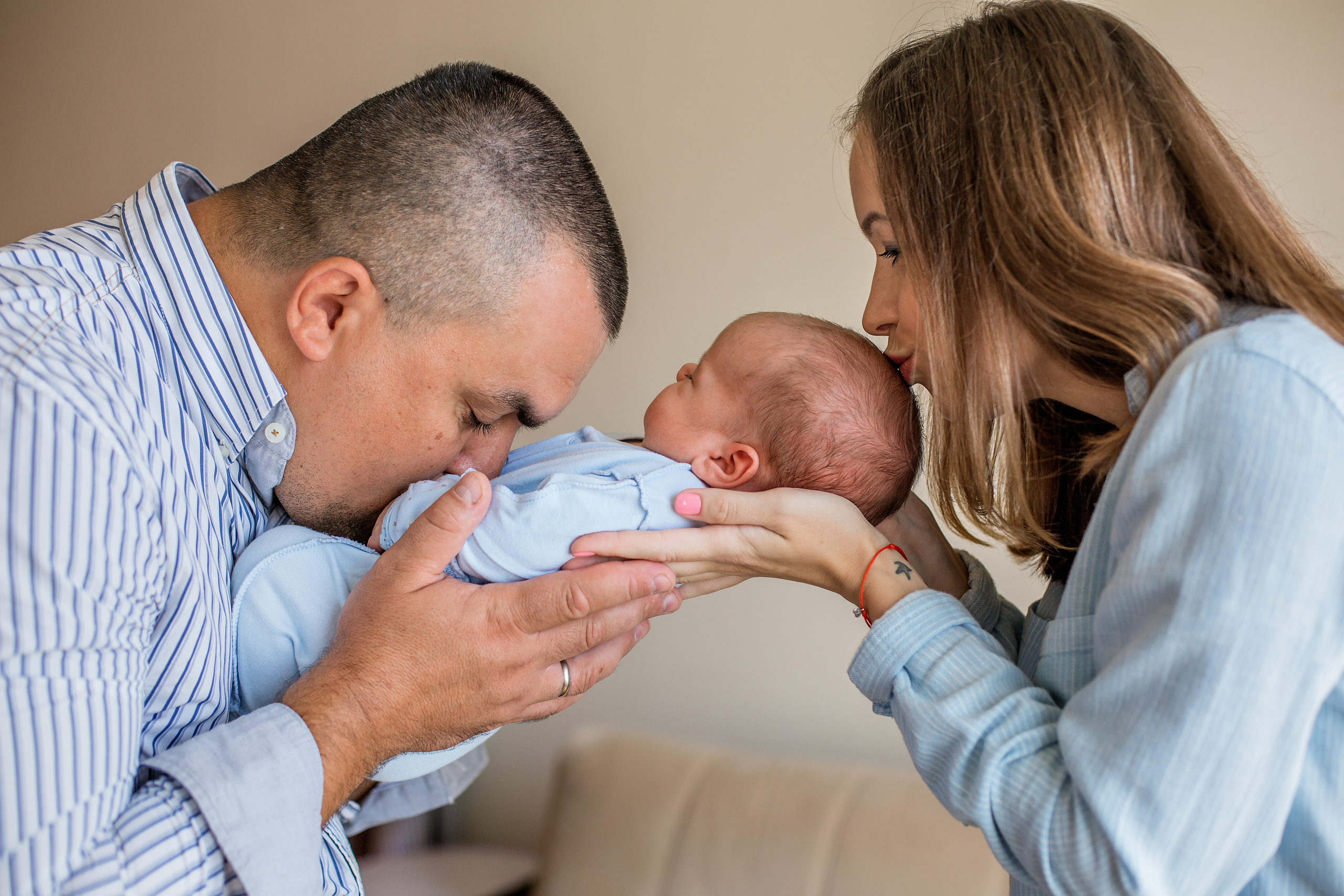 Съемка новорожденных в стиле lifestyle. Фотограф в Волгограде Галина Власенко