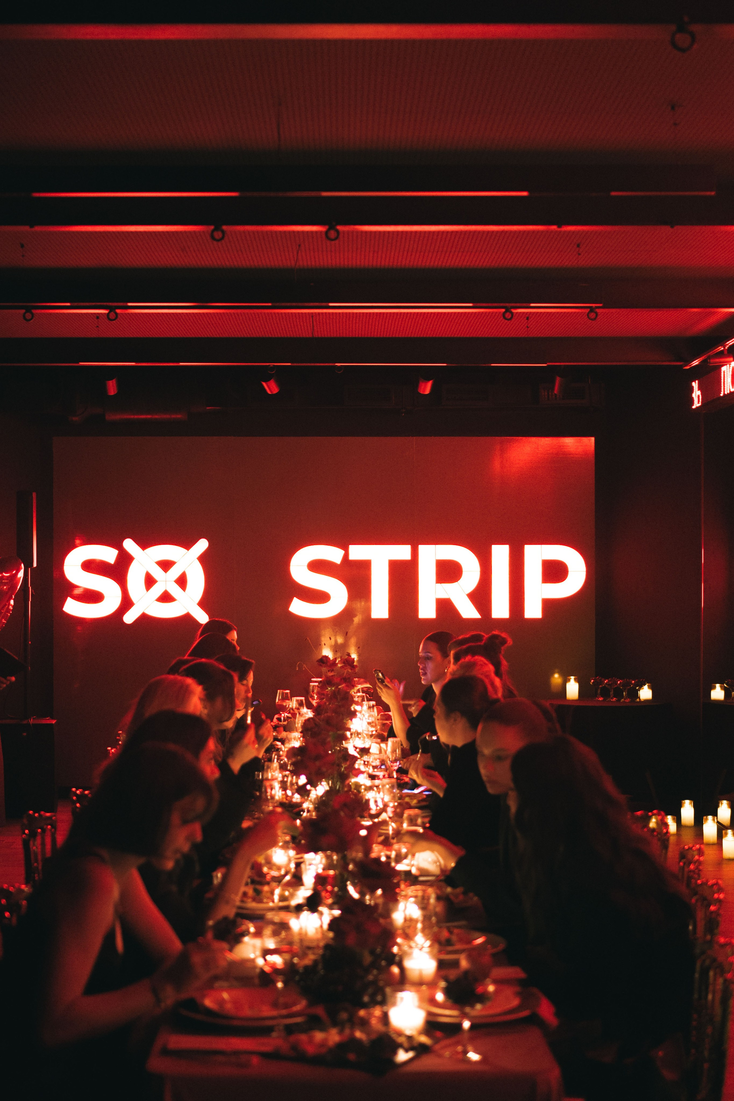 SO STRIP // Открытие студии. Репортажный фотограф в Казани Виктория Трунова