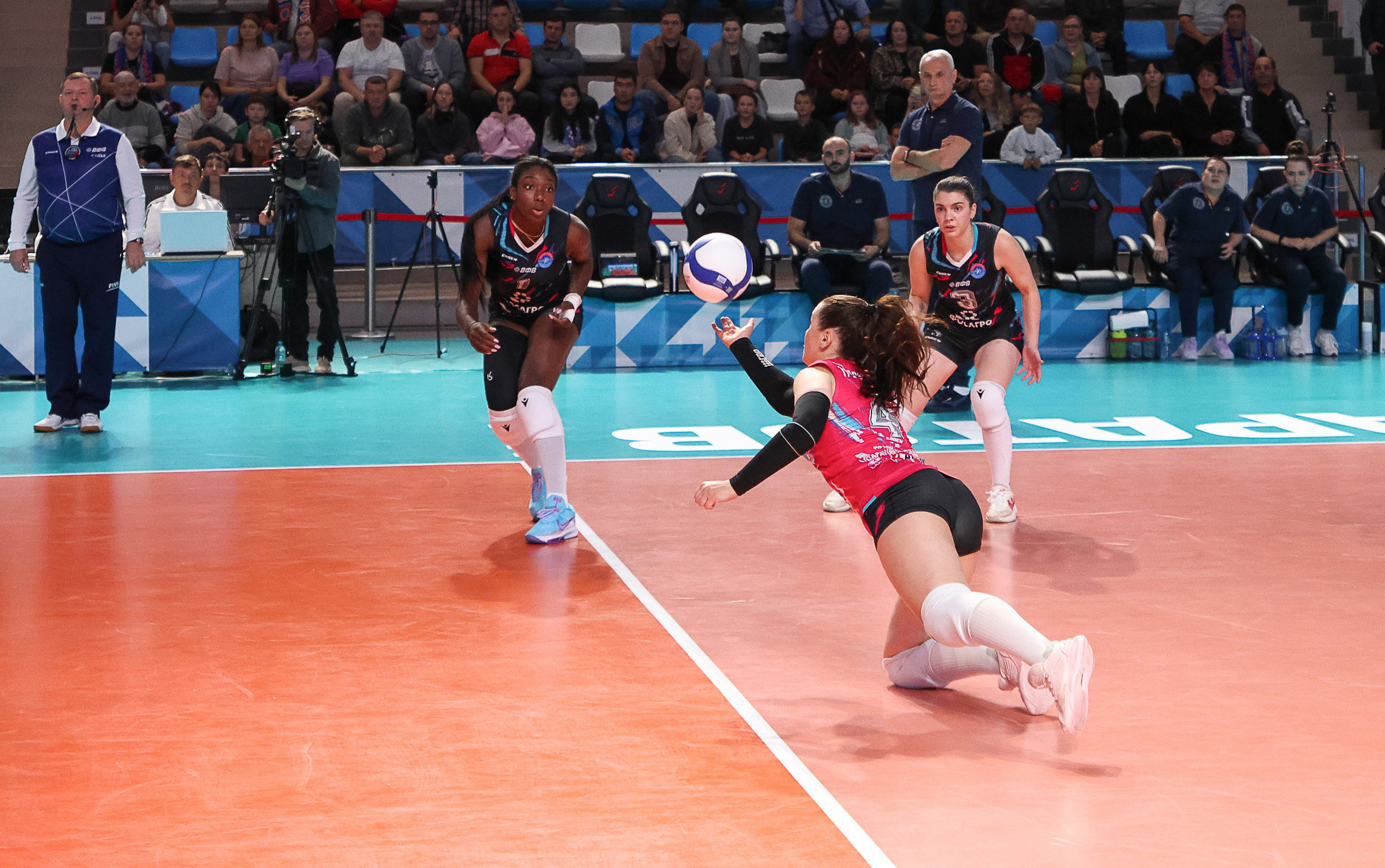 Кубок 2025 Протон — Корабелка. Фотограф Дмитрий Алексеев