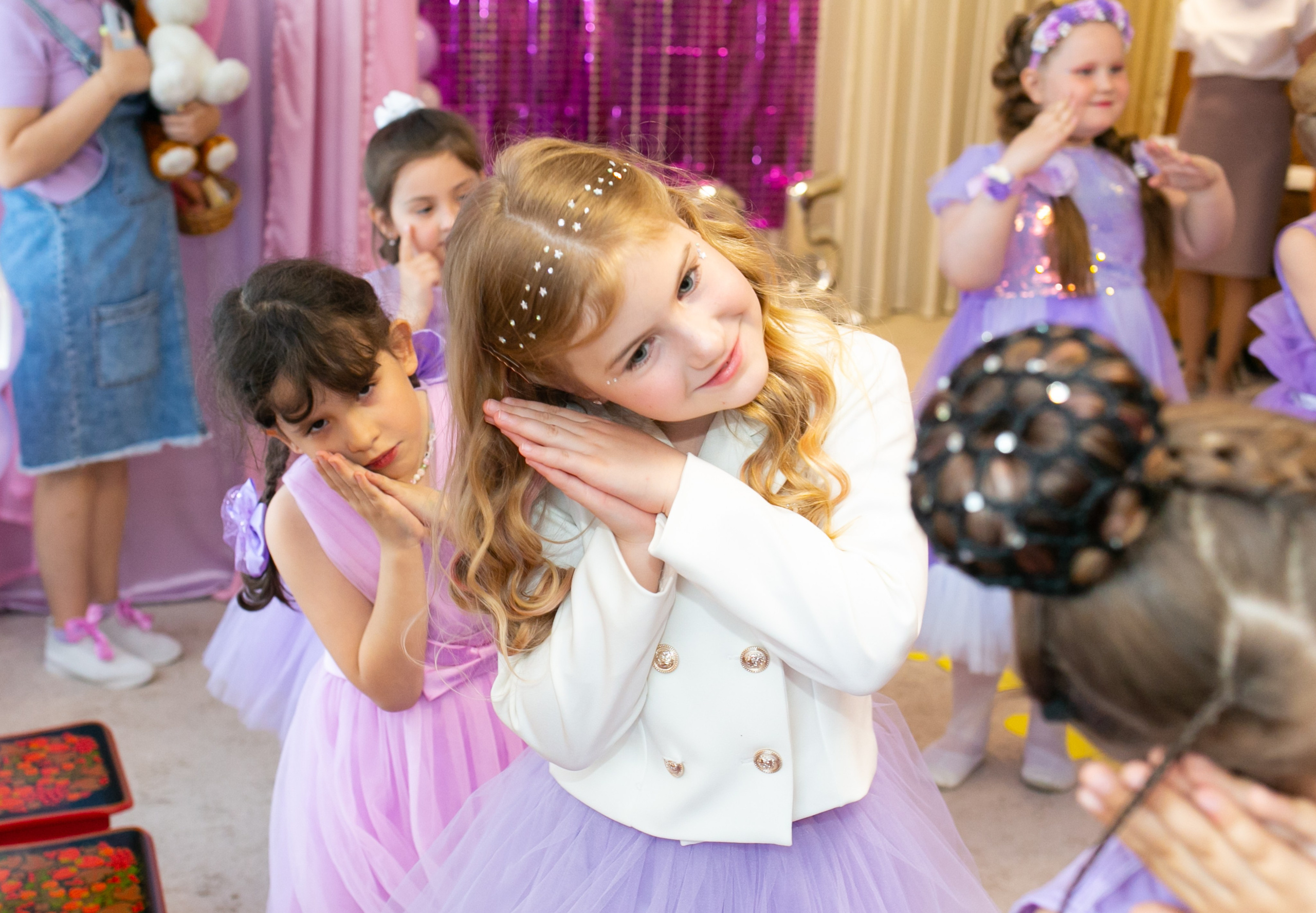 Выпускные и Утренники. Фотограф новорожденных и семейный фотограф НСО г. Бердск Марина Львова