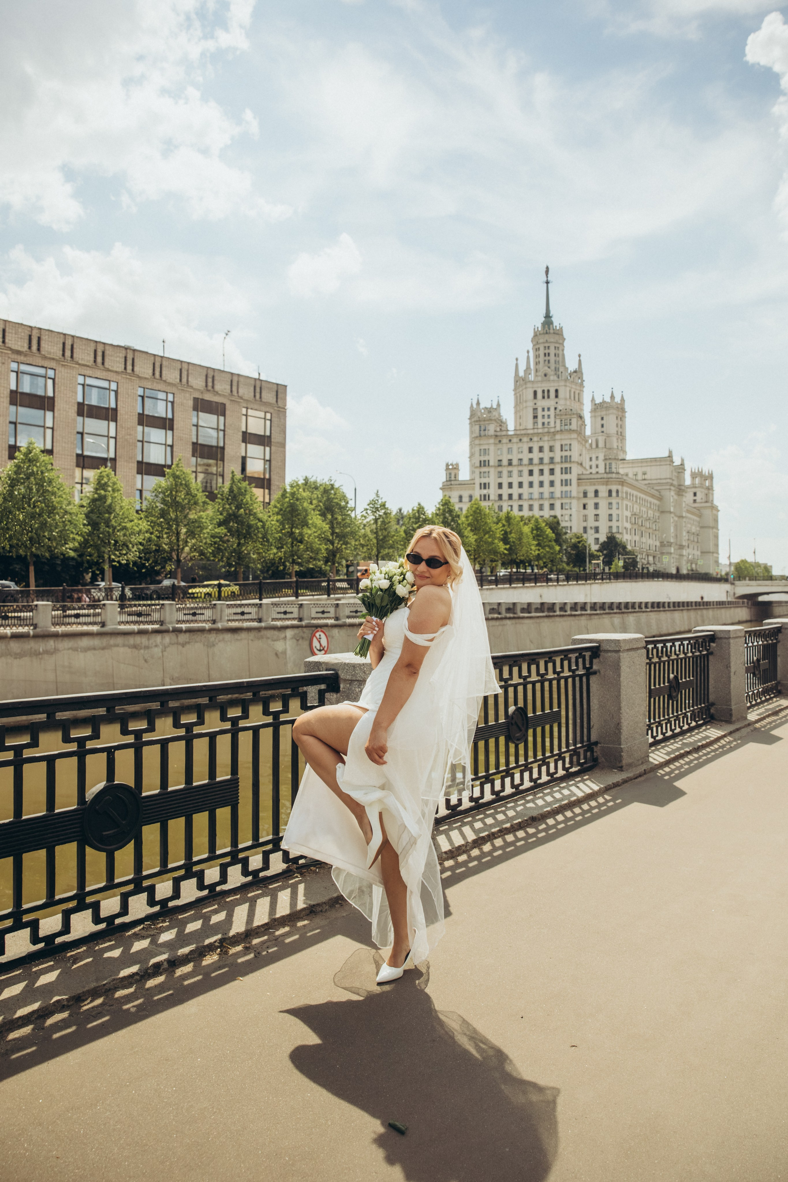 Тессинский мост свадьба. Свадебный и семейный фотограф Москва и Московская область