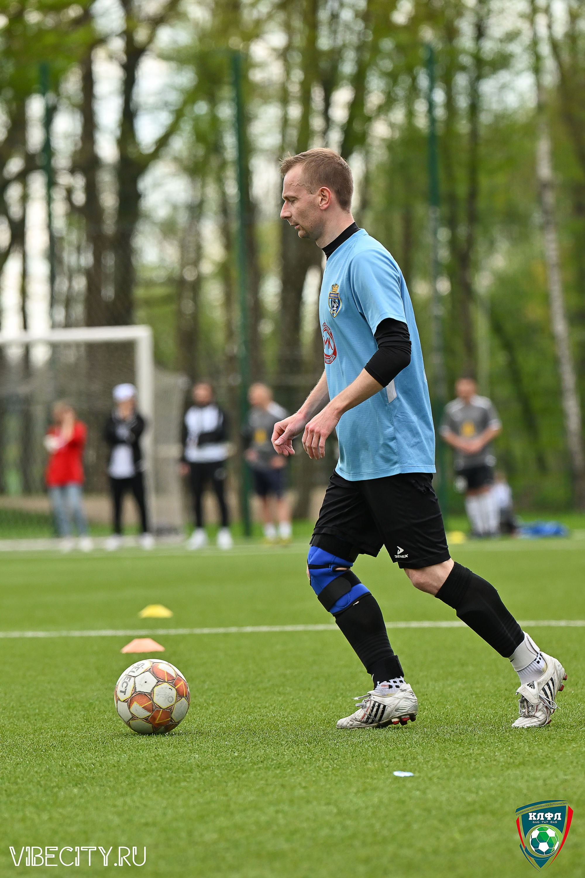 XX ЧЕМПИОНАТ КАЛИНИНГРАДСКОЙ ЛФЛ КАНЦМАРКЕТ39 сезона 2024–2025 гг. VIBECITY.RU Вайб Сити Ру Фоторепортажи Фотоотчеты Калининград