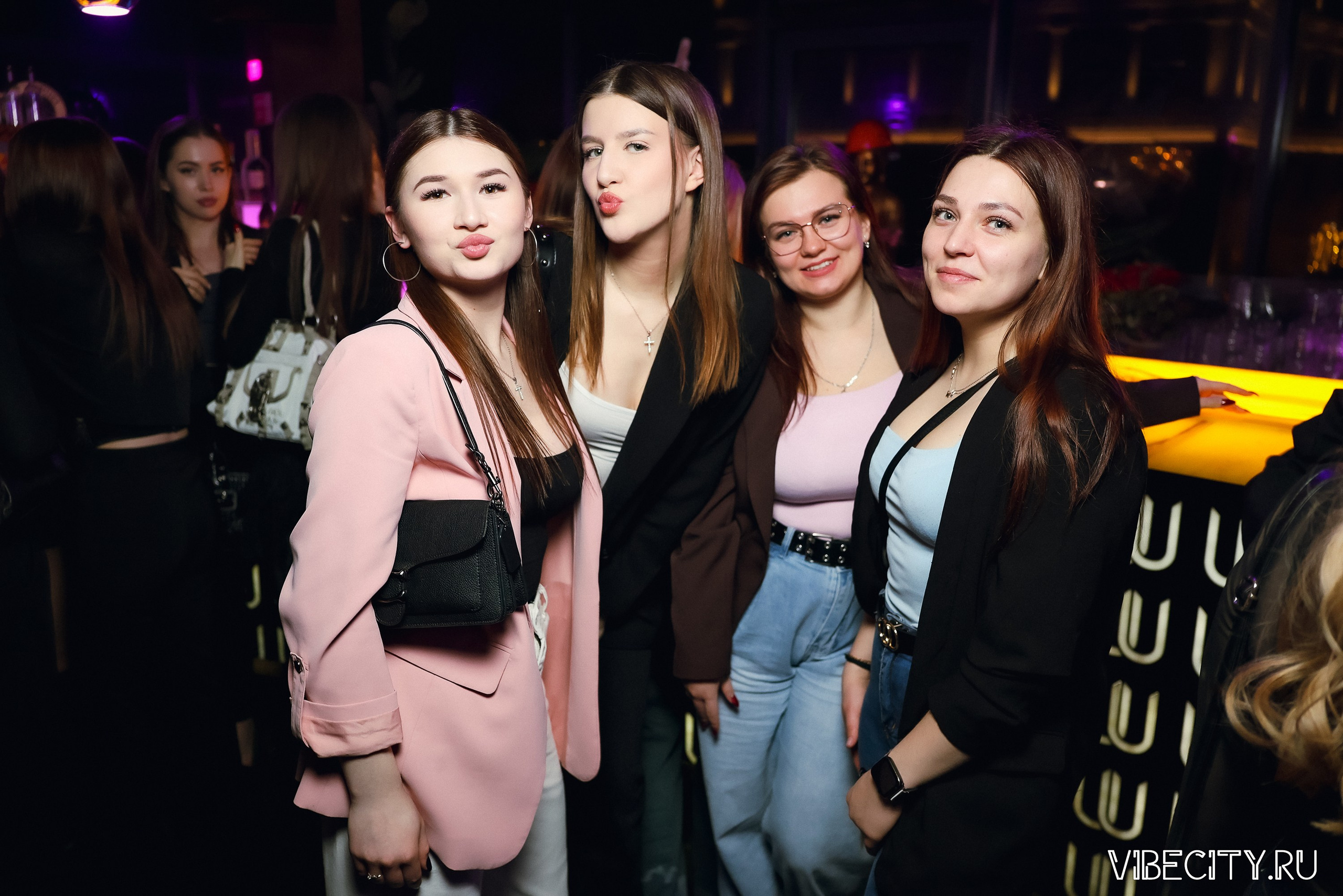 DOUBLE U. VIBECITY.RU Вайб Сити Ру Фоторепортажи Фотоотчеты Калининград