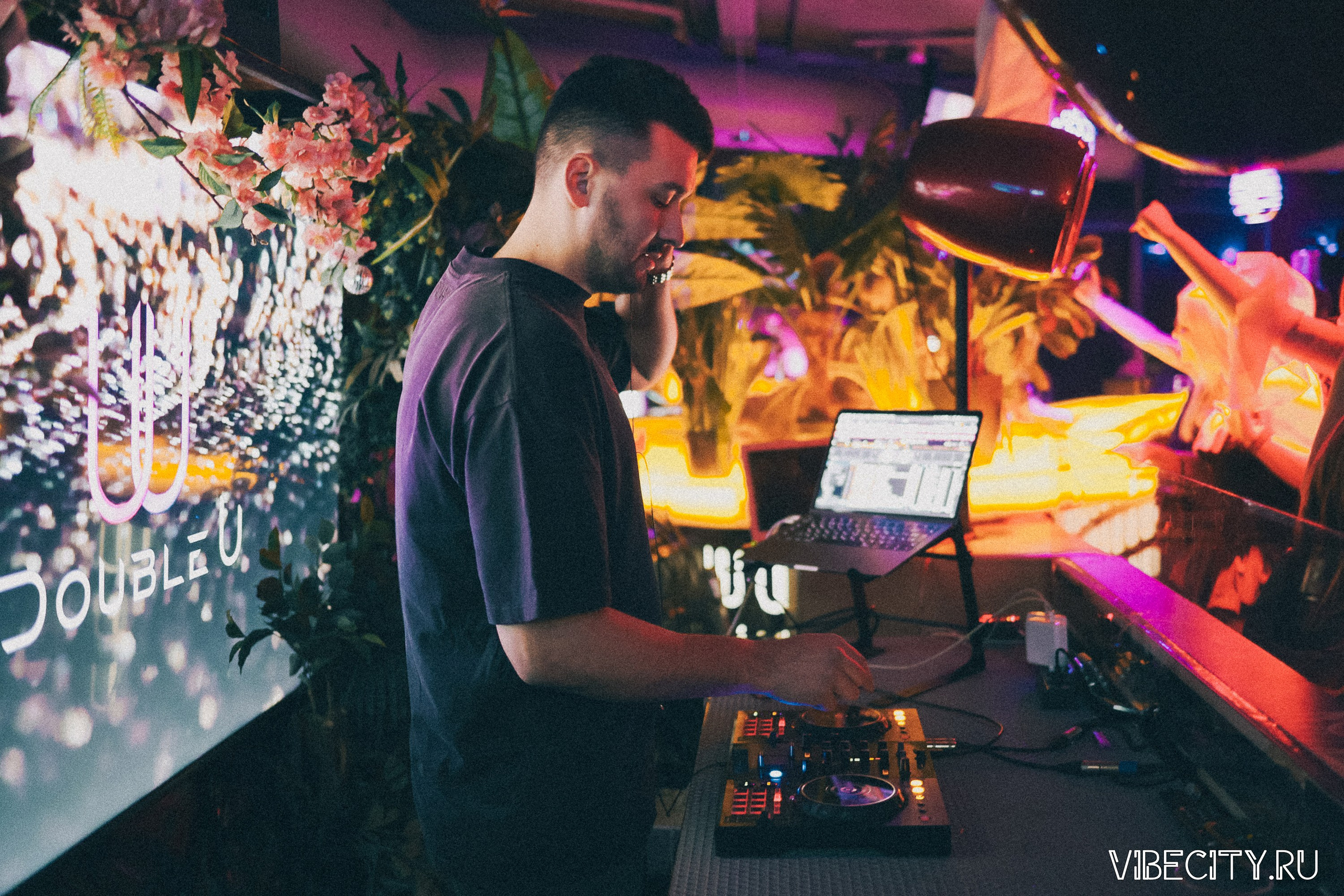 DOUBLE U. VIBECITY.RU Вайб Сити Ру Фоторепортажи Фотоотчеты Калининград