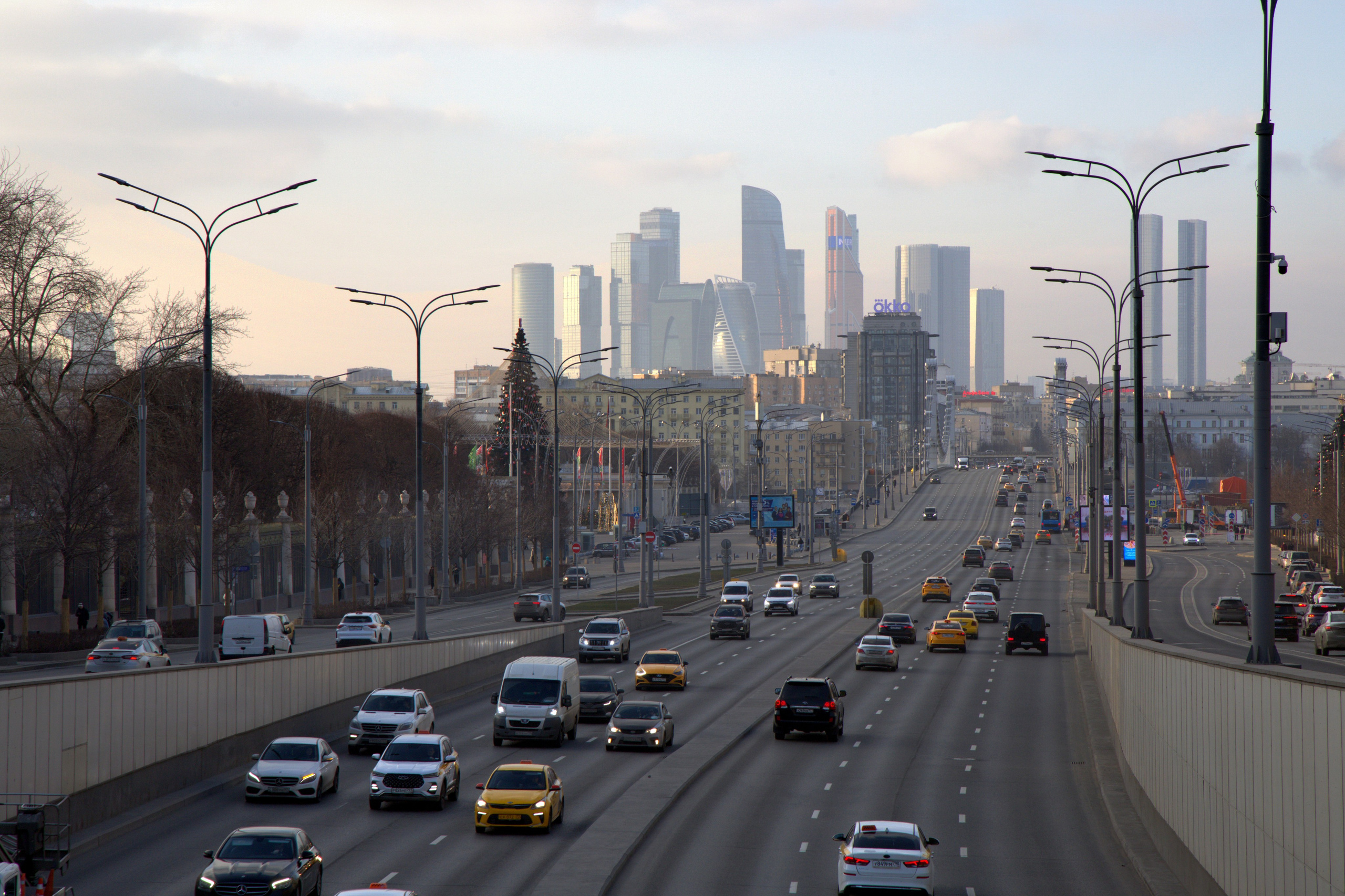 МОЙ ГОРОД. ФОТОГРАФ В МОСКВЕ СТАНИСЛАВ КОБЗЕВ
