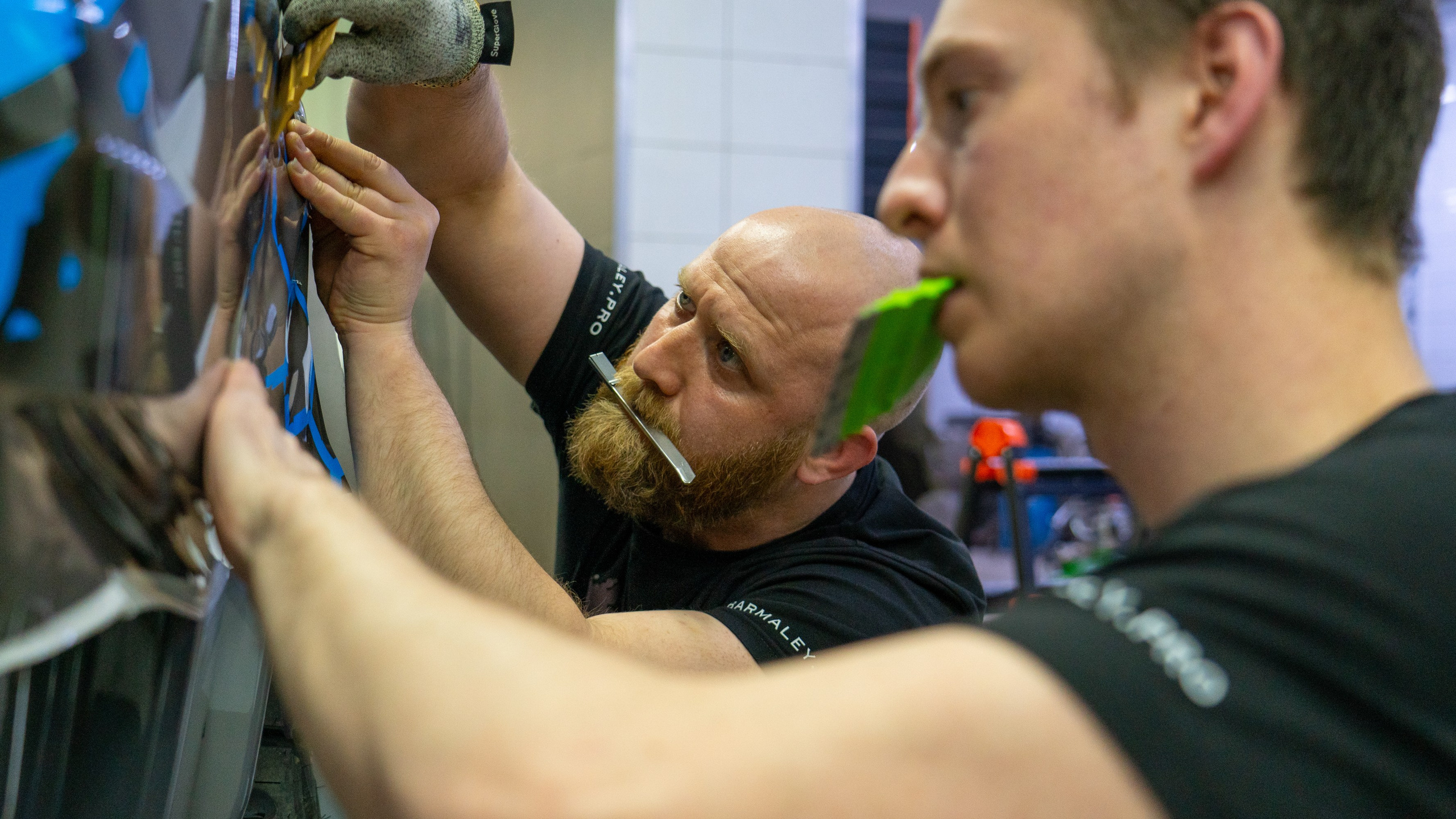 Просчет стоимости оклейки автомобиля в пленку. Студия дизайна и оклейки авто Barmaley Design