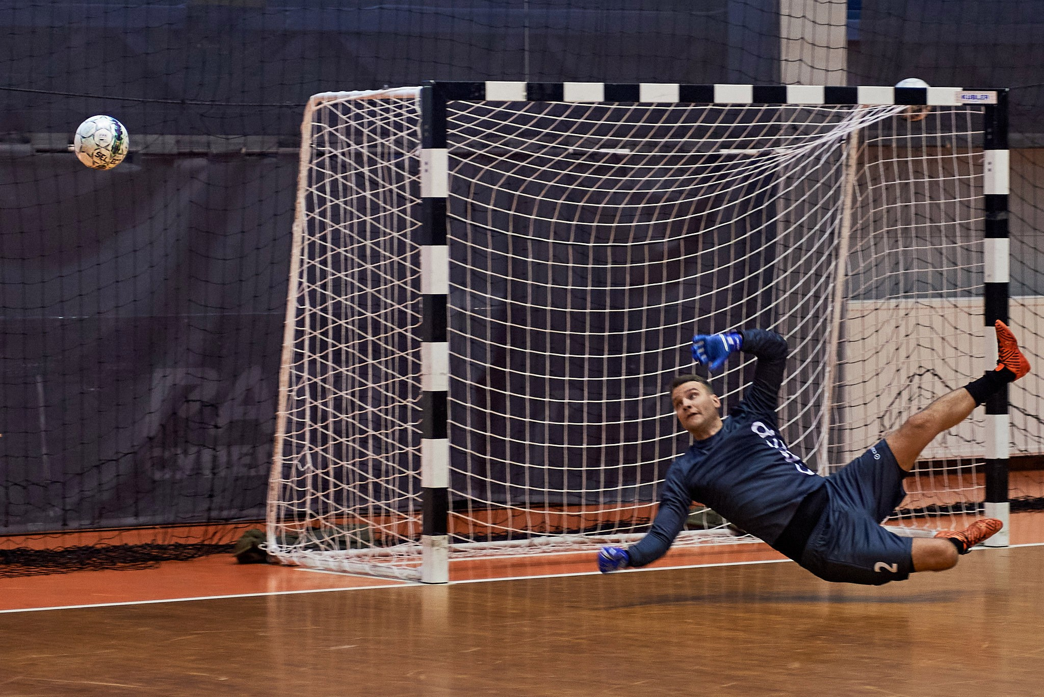 СБЕР и Правительство СПб товарищеский матч по мини-футболу. Иван Ступа, репортажный фотограф в Санкт-Петербурге и Ленинградской области
