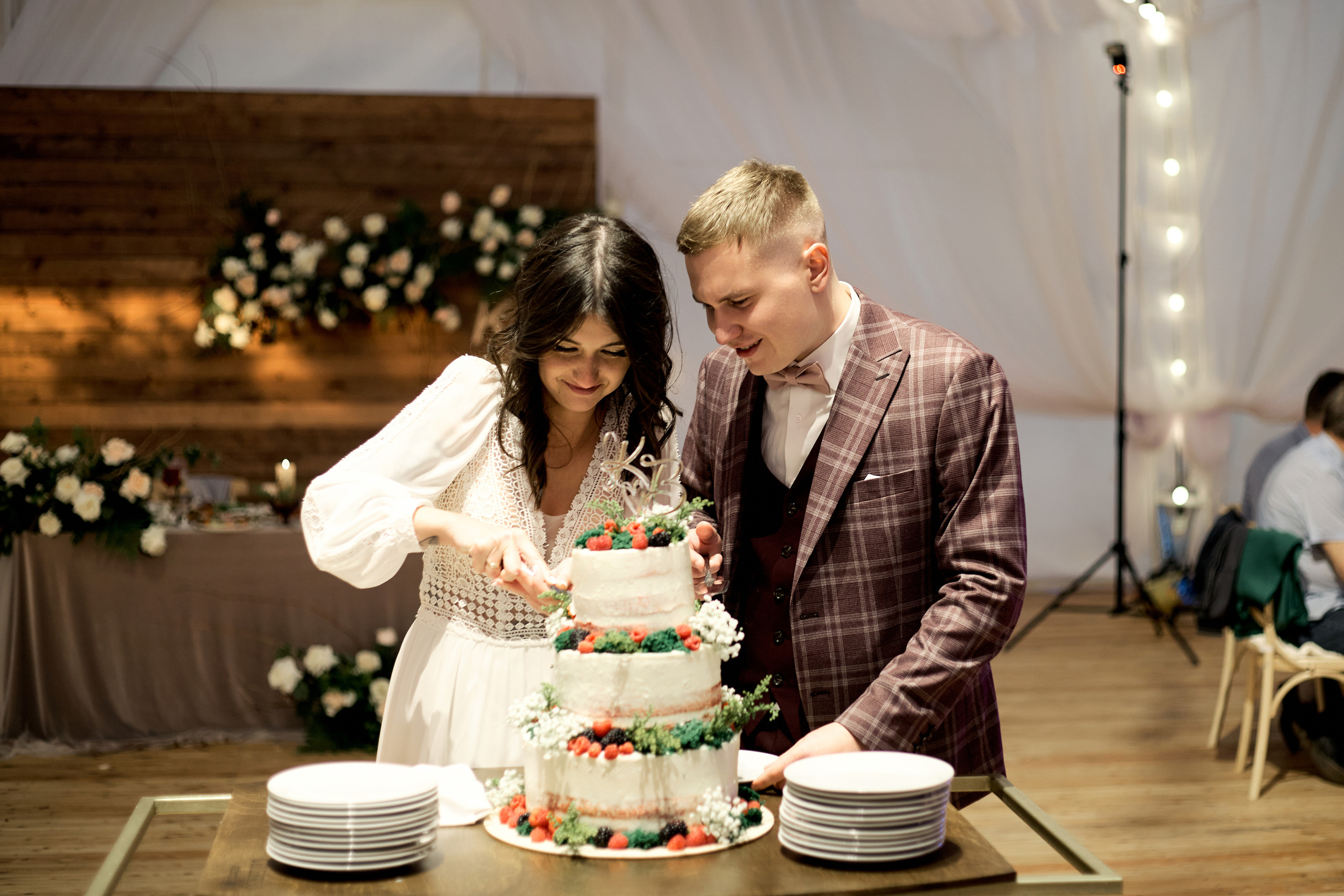 Свадебные фото в Красноярске. Свадебный и семейный фотограф в Красноярске Владимир Ятмасов