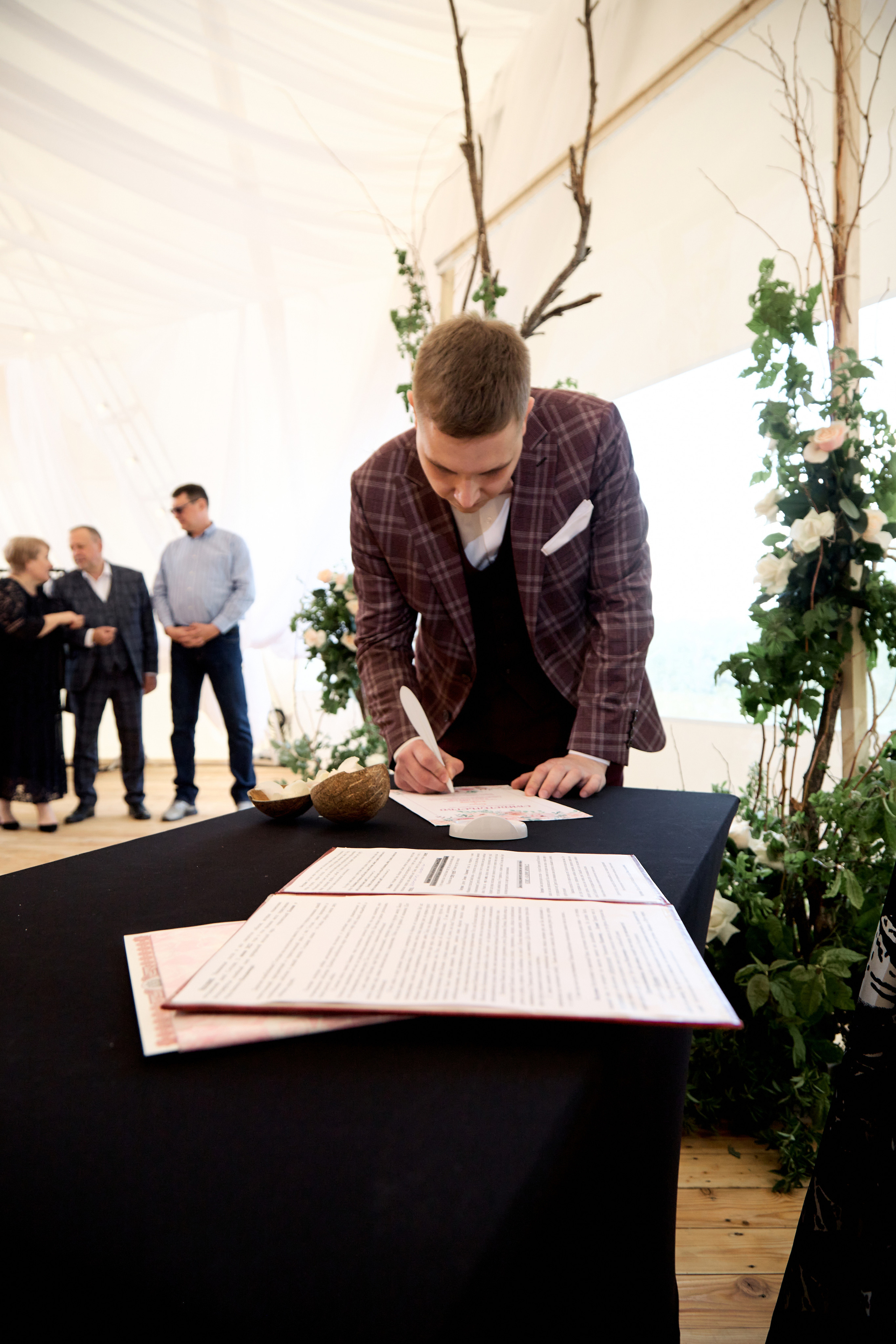 Свадебные фото в Красноярске. Свадебный и семейный фотограф в Красноярске Владимир Ятмасов