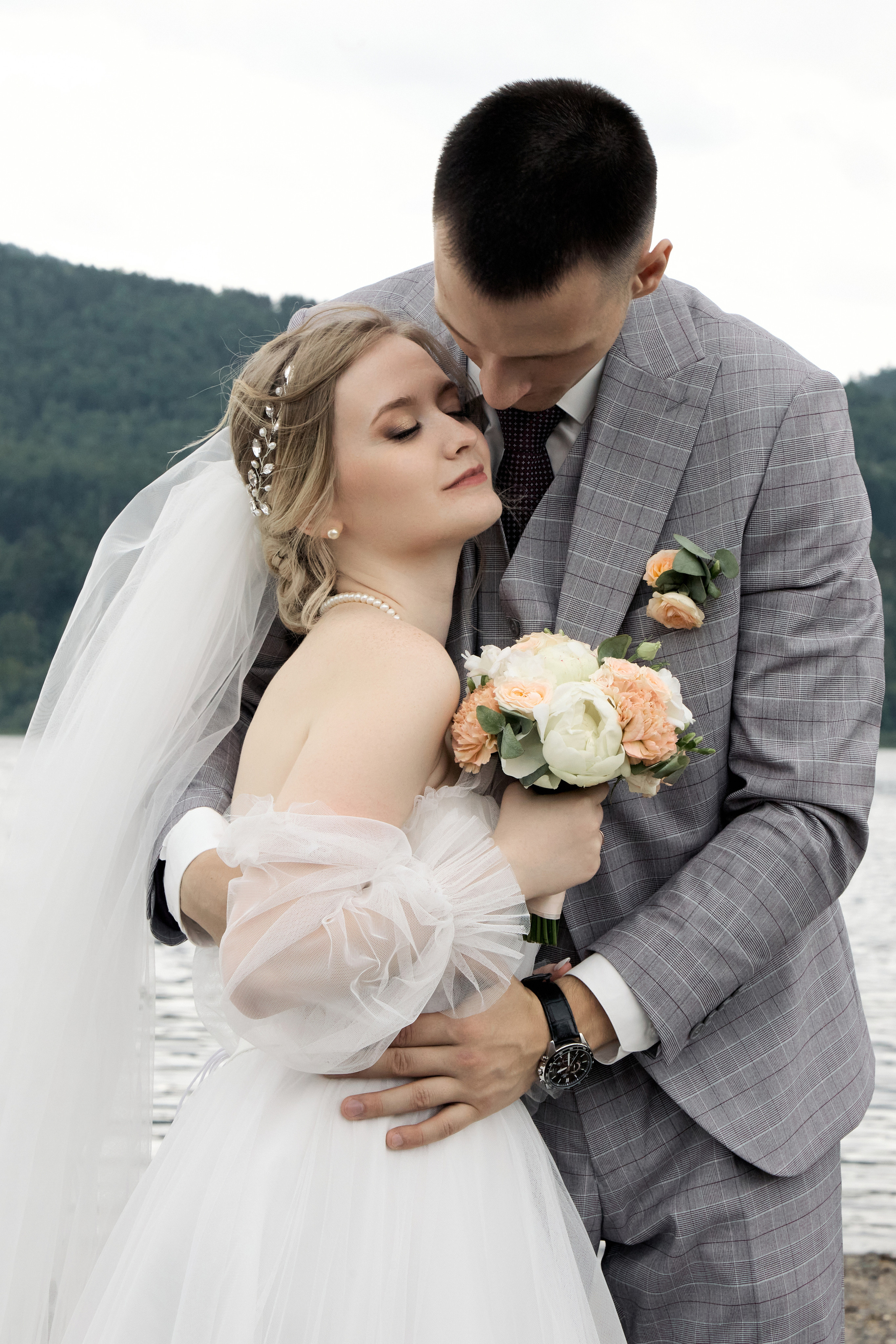 Свадебные фото в Красноярске. Свадебный и семейный фотограф в Красноярске Владимир Ятмасов