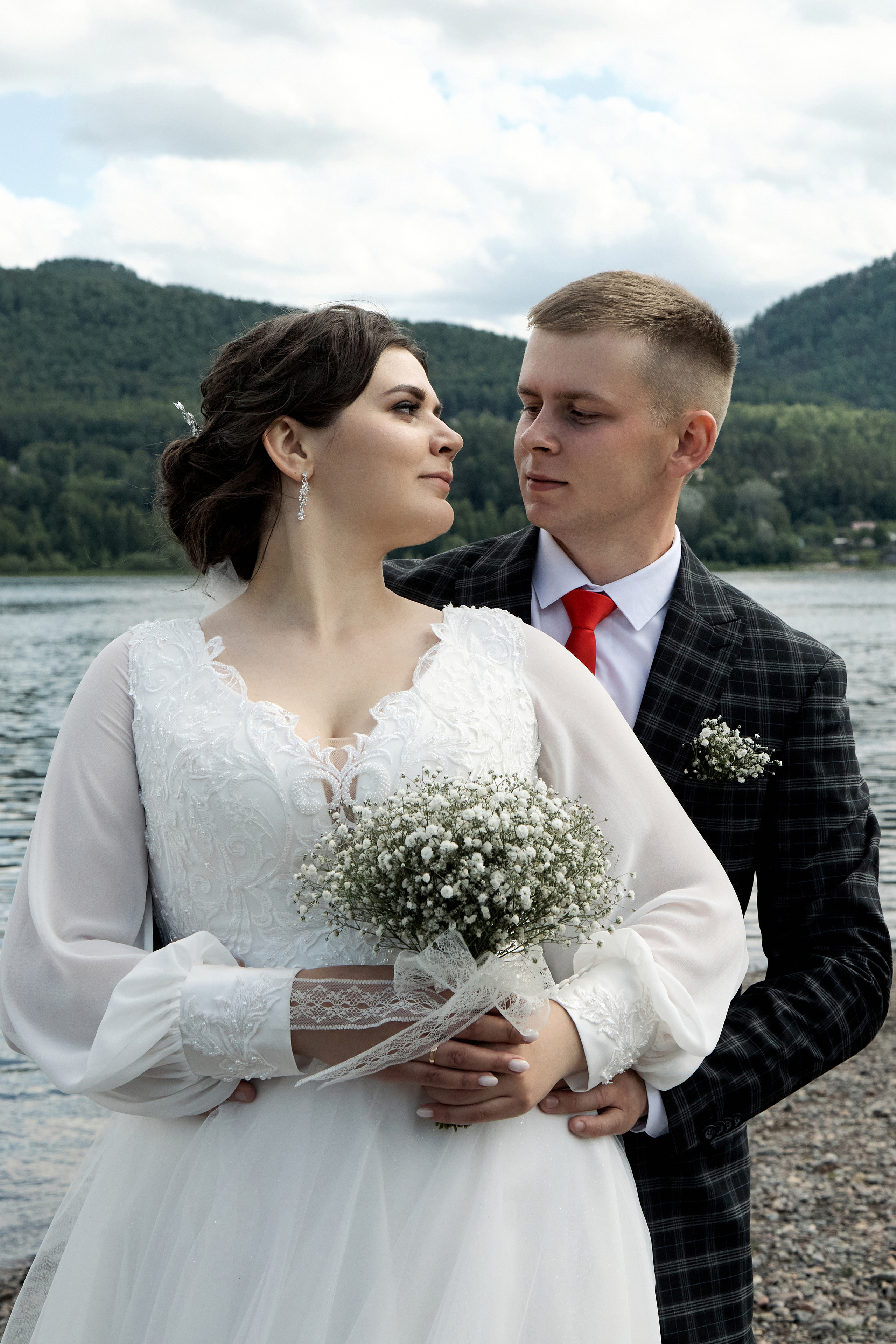 Свадебные фото в Красноярске. Свадебный и семейный фотограф в Красноярске Владимир Ятмасов