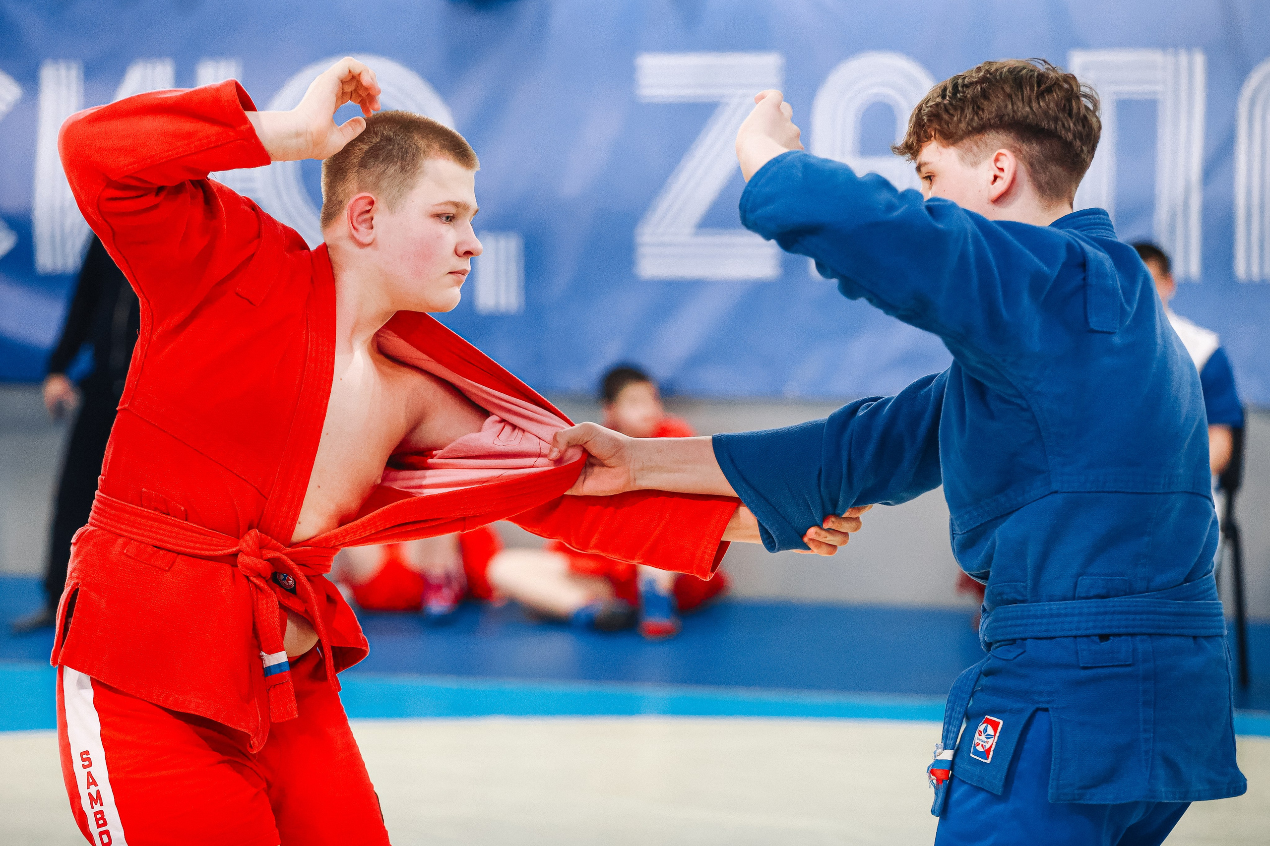 Первенство Тюмени по самбо. MIG — студия спортивной фотографии Михаила Голянского
