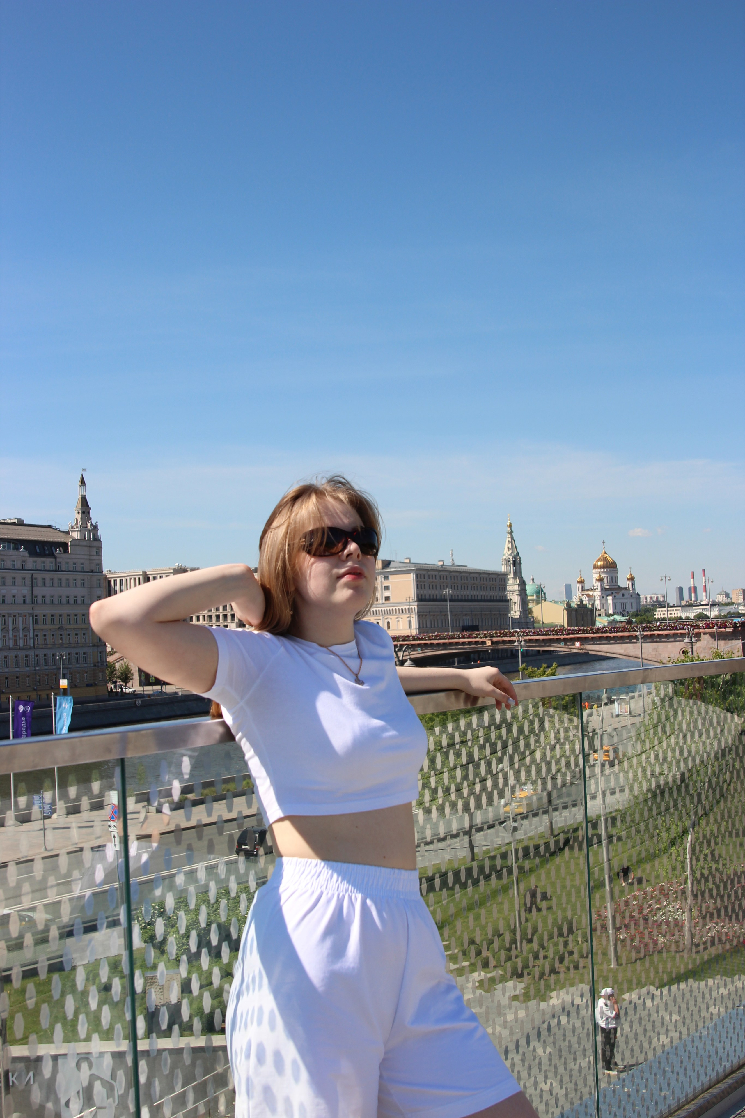 София, фотосессия в Зарядье на память о Москве. Ваш личный фотограф в Москве Мила