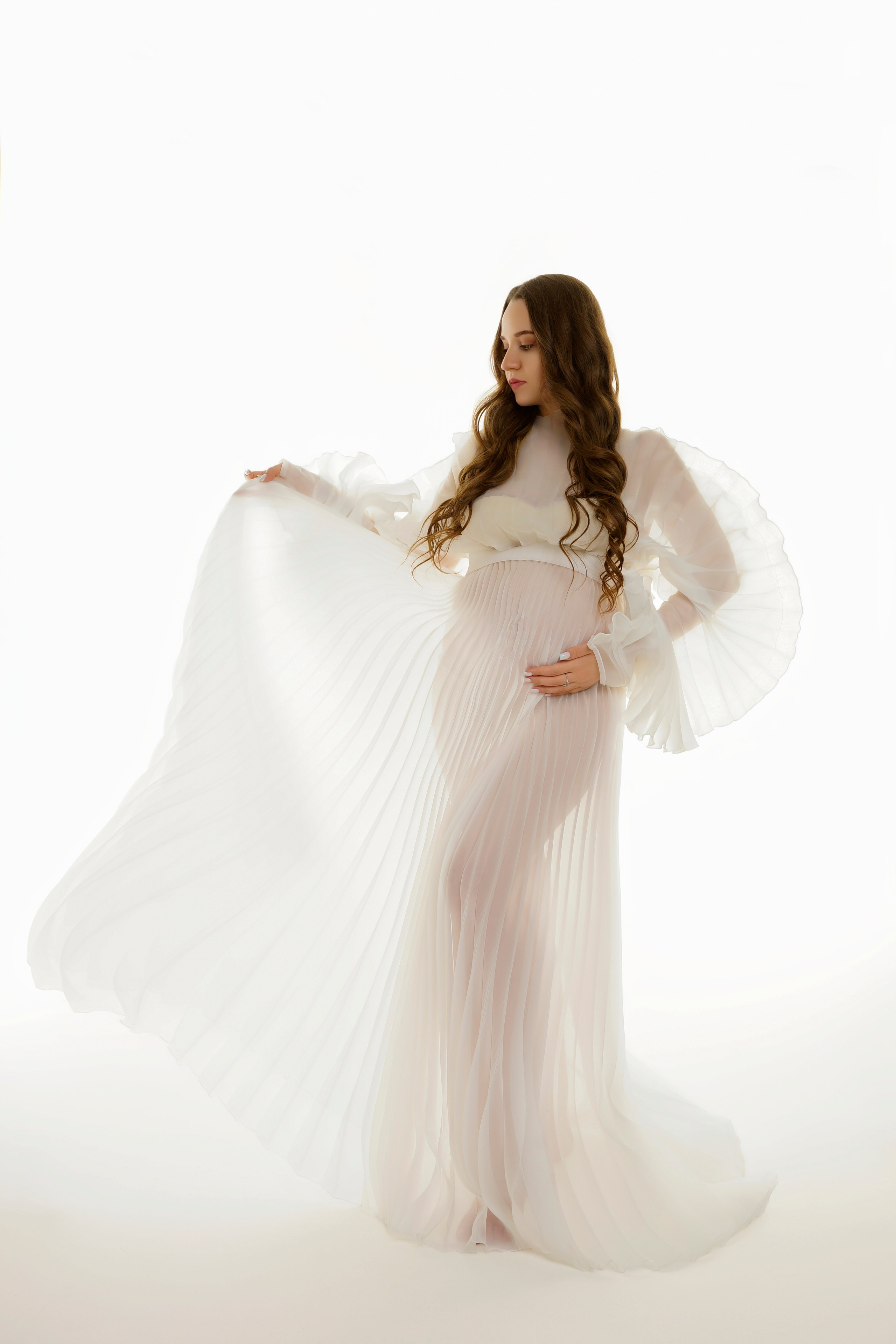 Съёмка беременности в моей фотостудии «НЕБО». Женский фотограф в Химках Алёна Ленёва