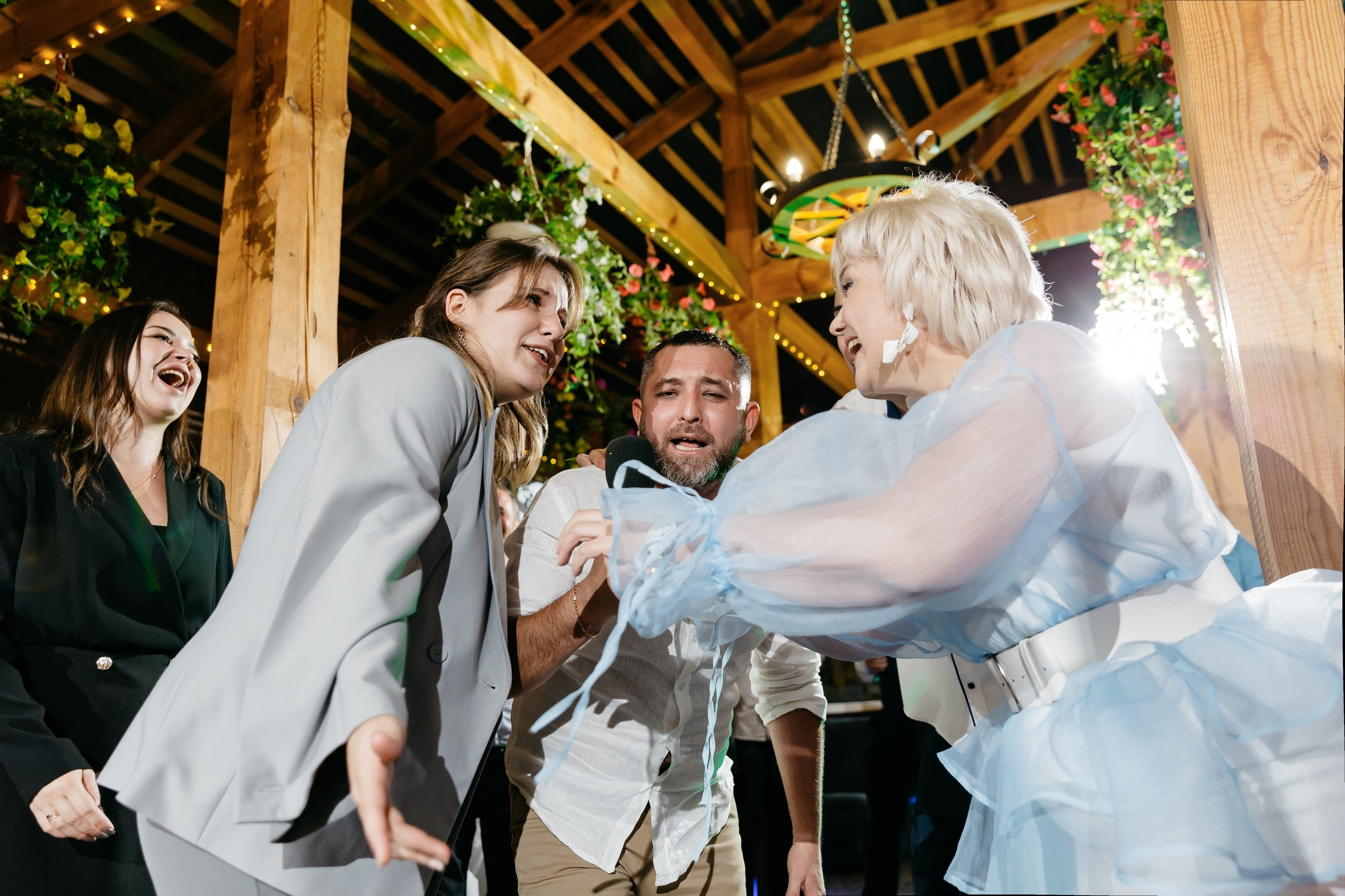 Ведущий, на юбилей.  в Воронеже, Липецке  Звоните!