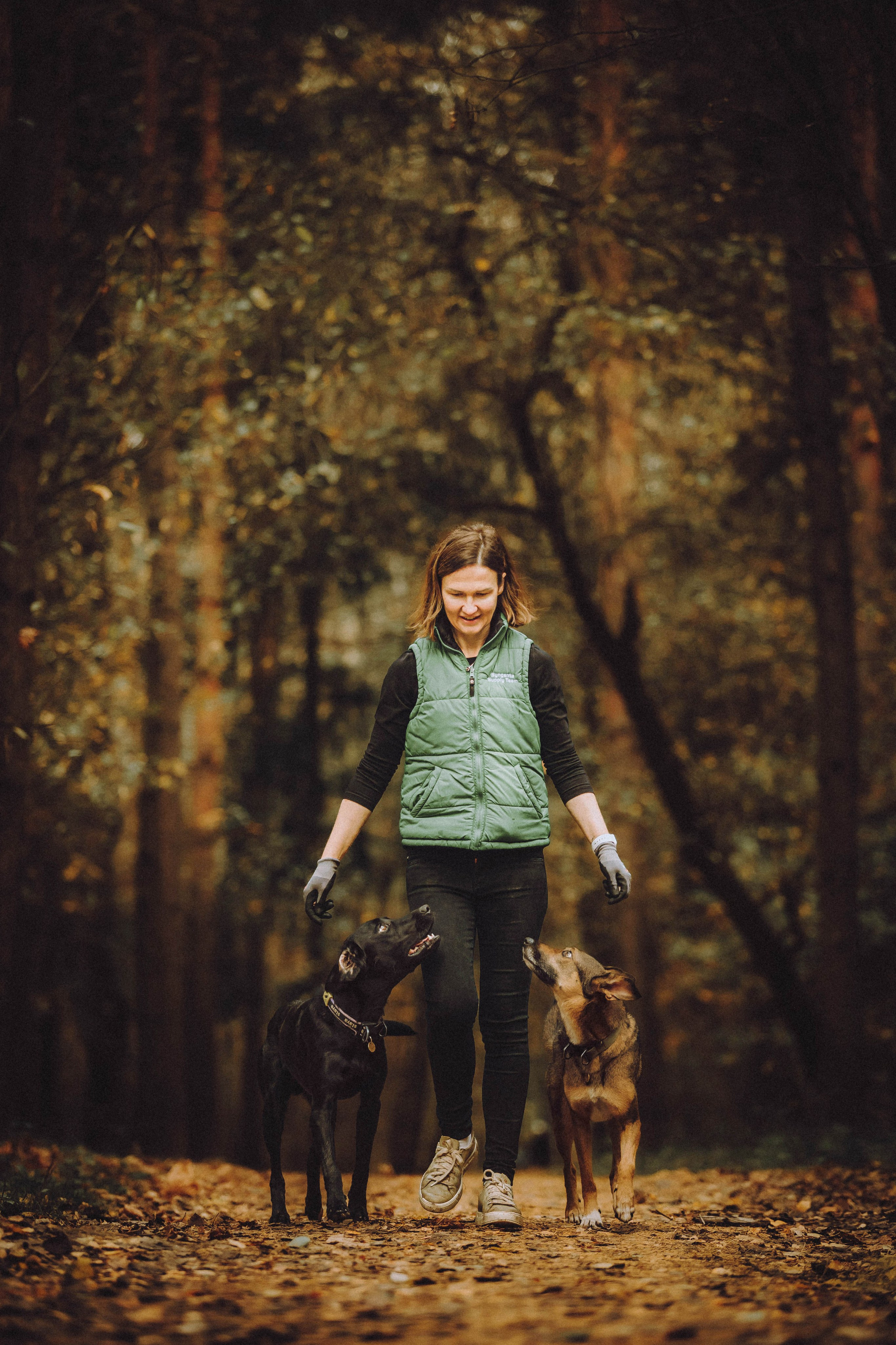 Аня, Нео и Луна