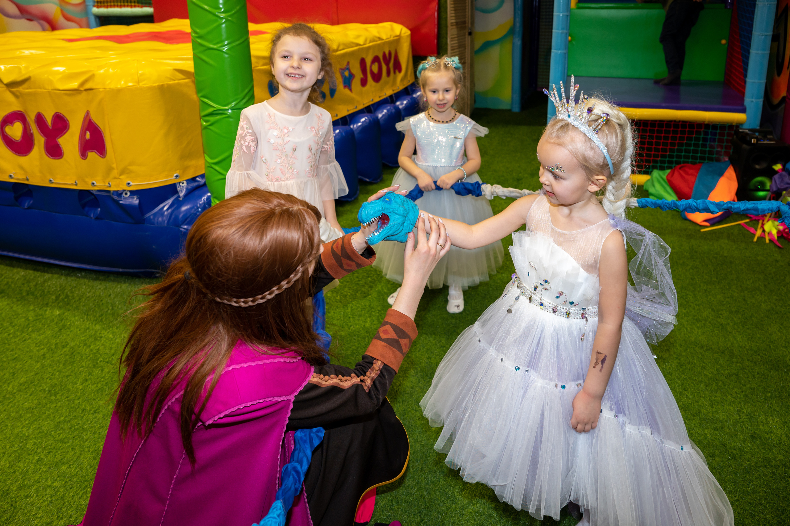 День рождения Алисы