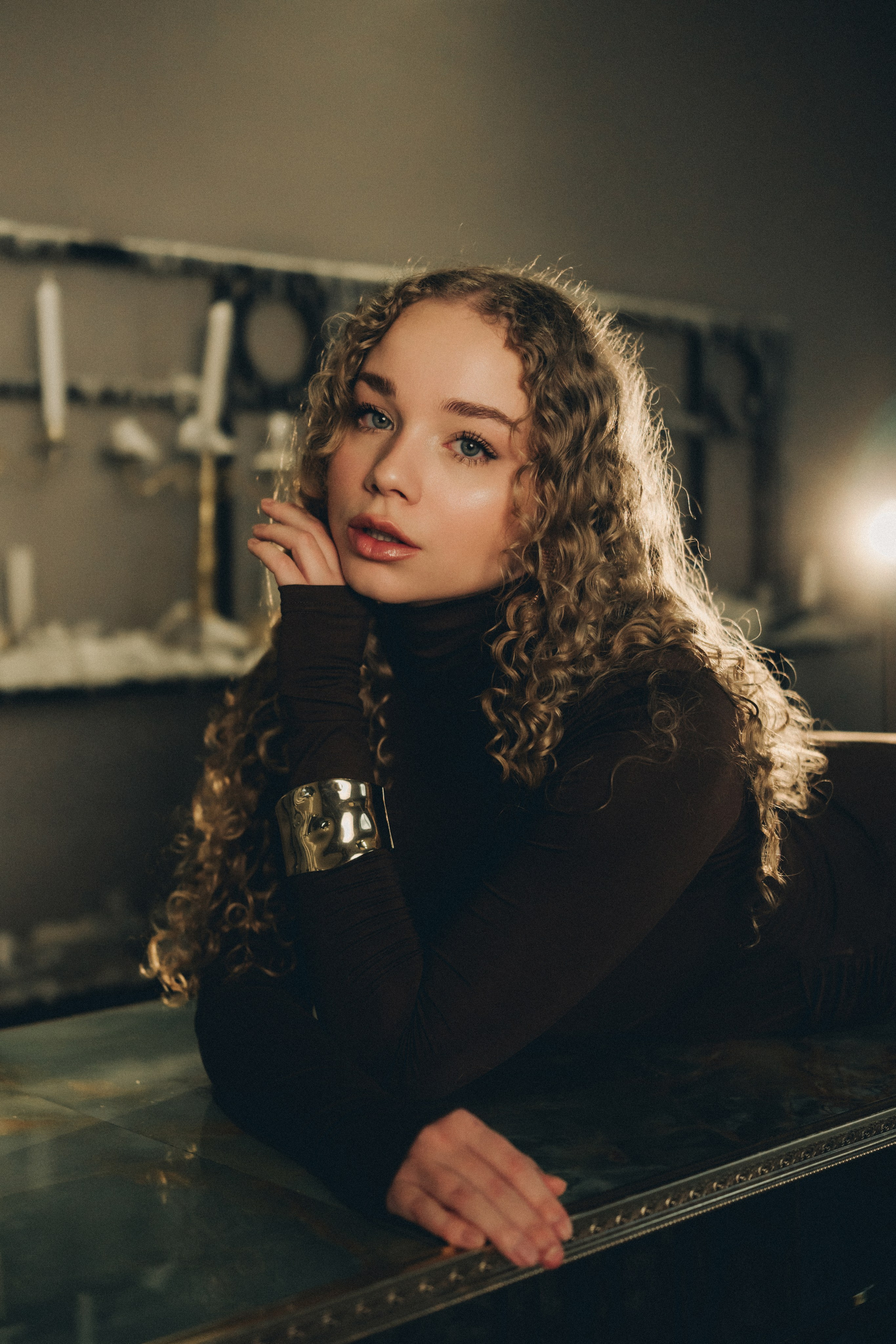 Леся | фотосессия в старинном особняке. Портретный фотограф Москва