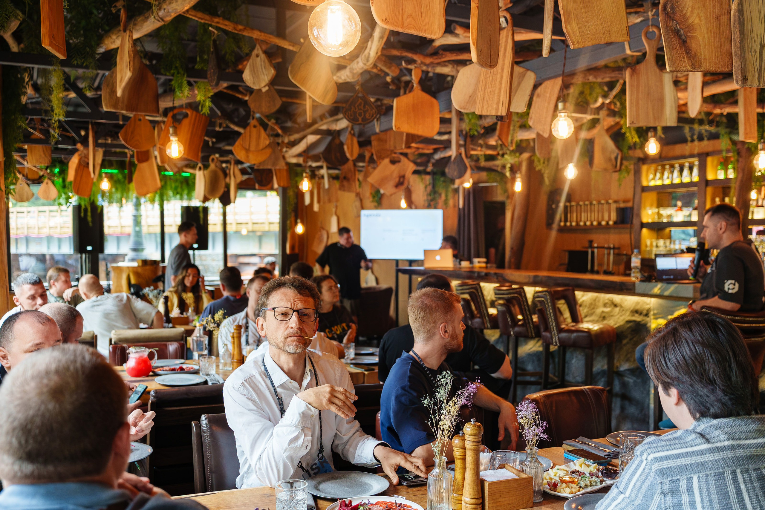 Бизнес-завтраки и дискуссии. South HUB