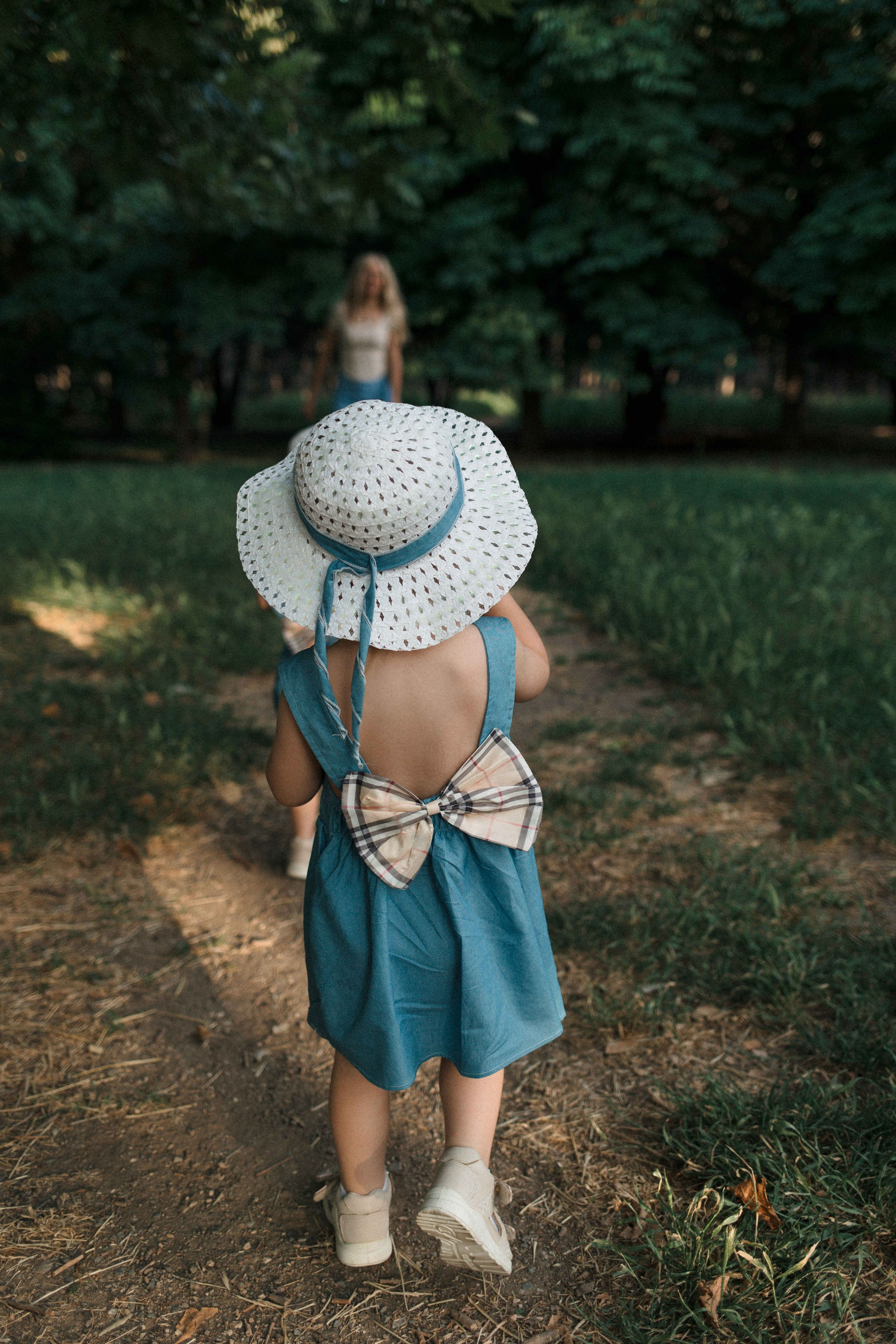 Вечер, парк, семья). Свадебный фотограф Мироманов Николай в Крыму