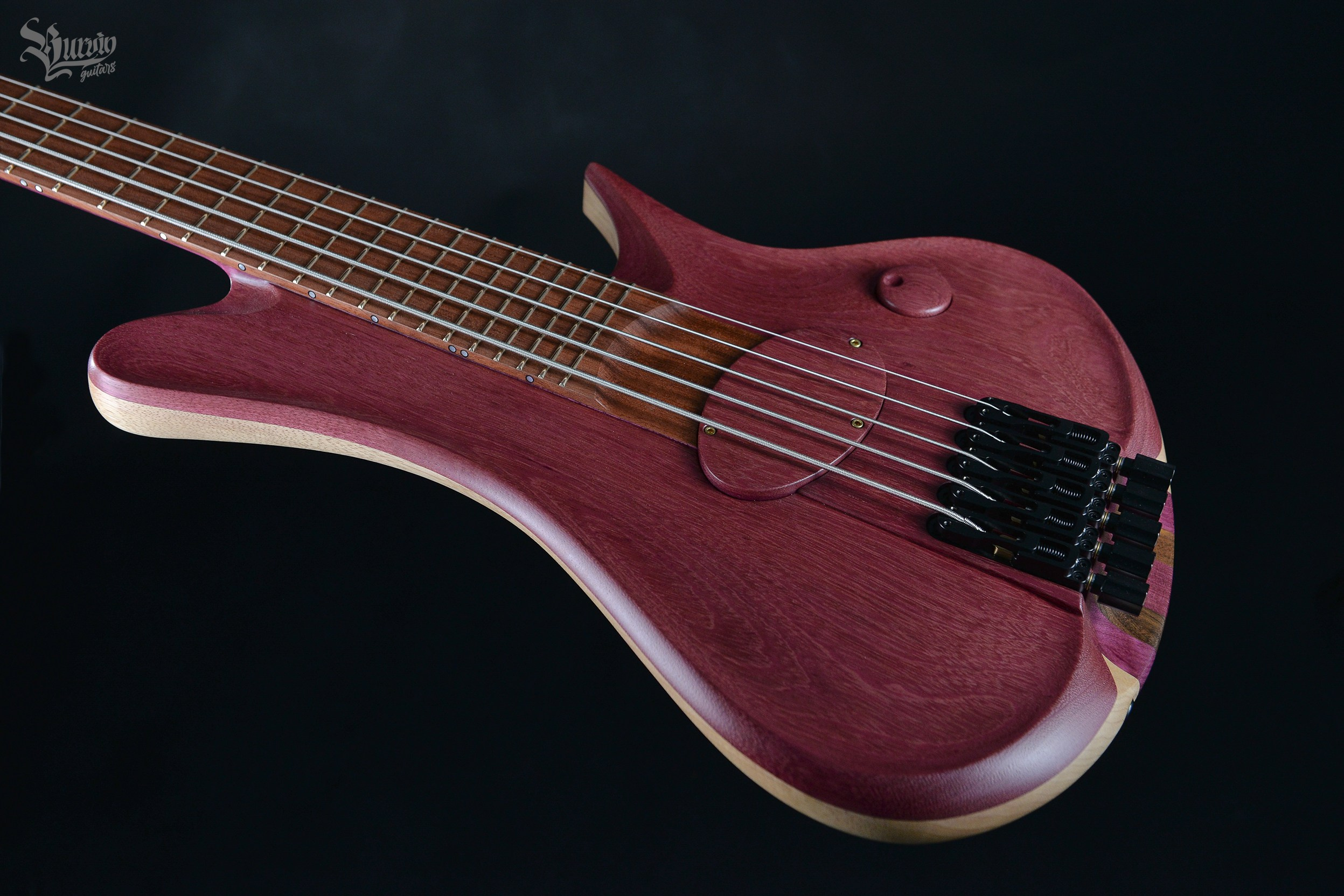 061 IRI bass. Master of making guitars and basses to order