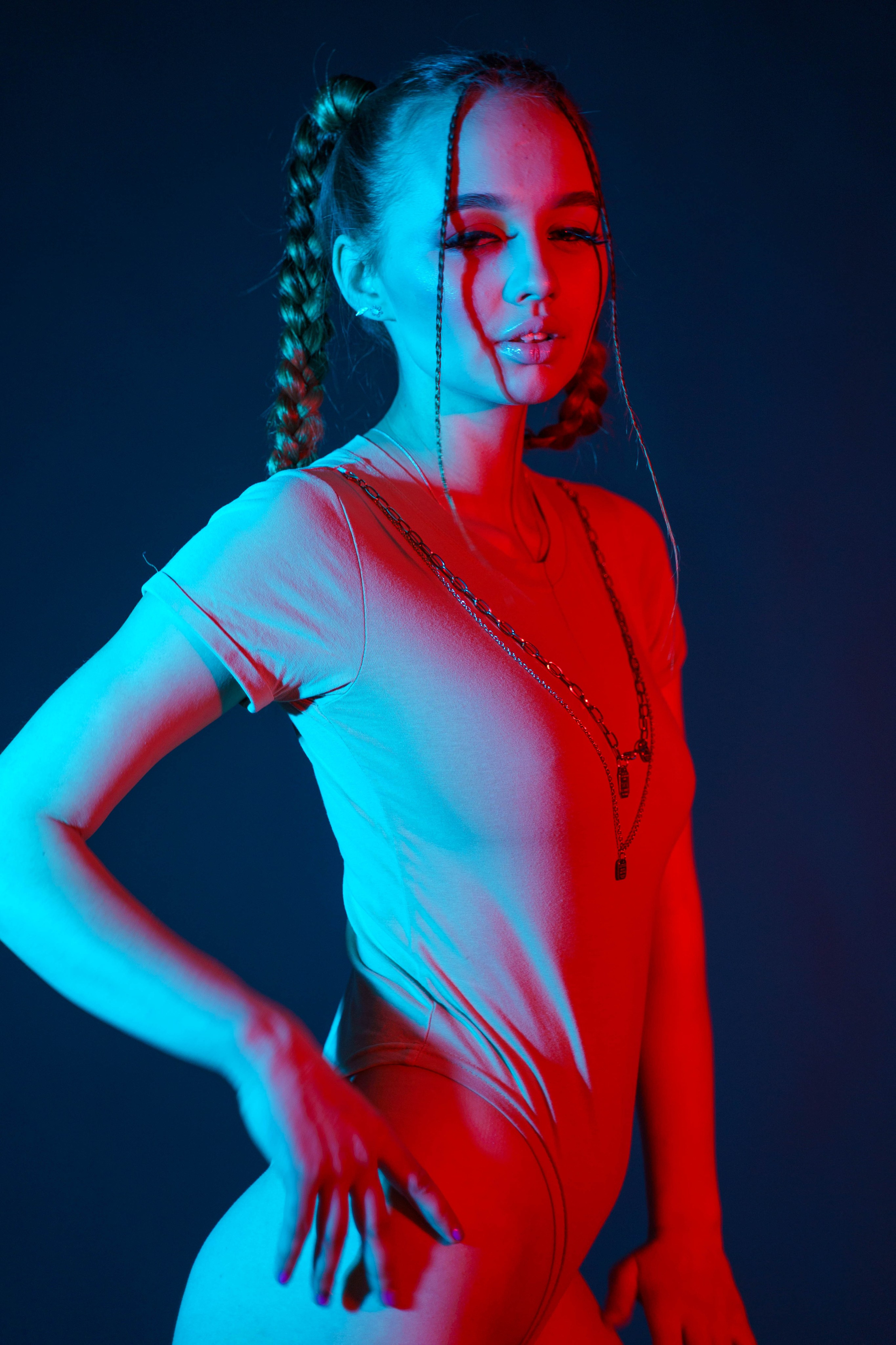 Студийный минимализм. Виктория Алпеева — фотограф по любви