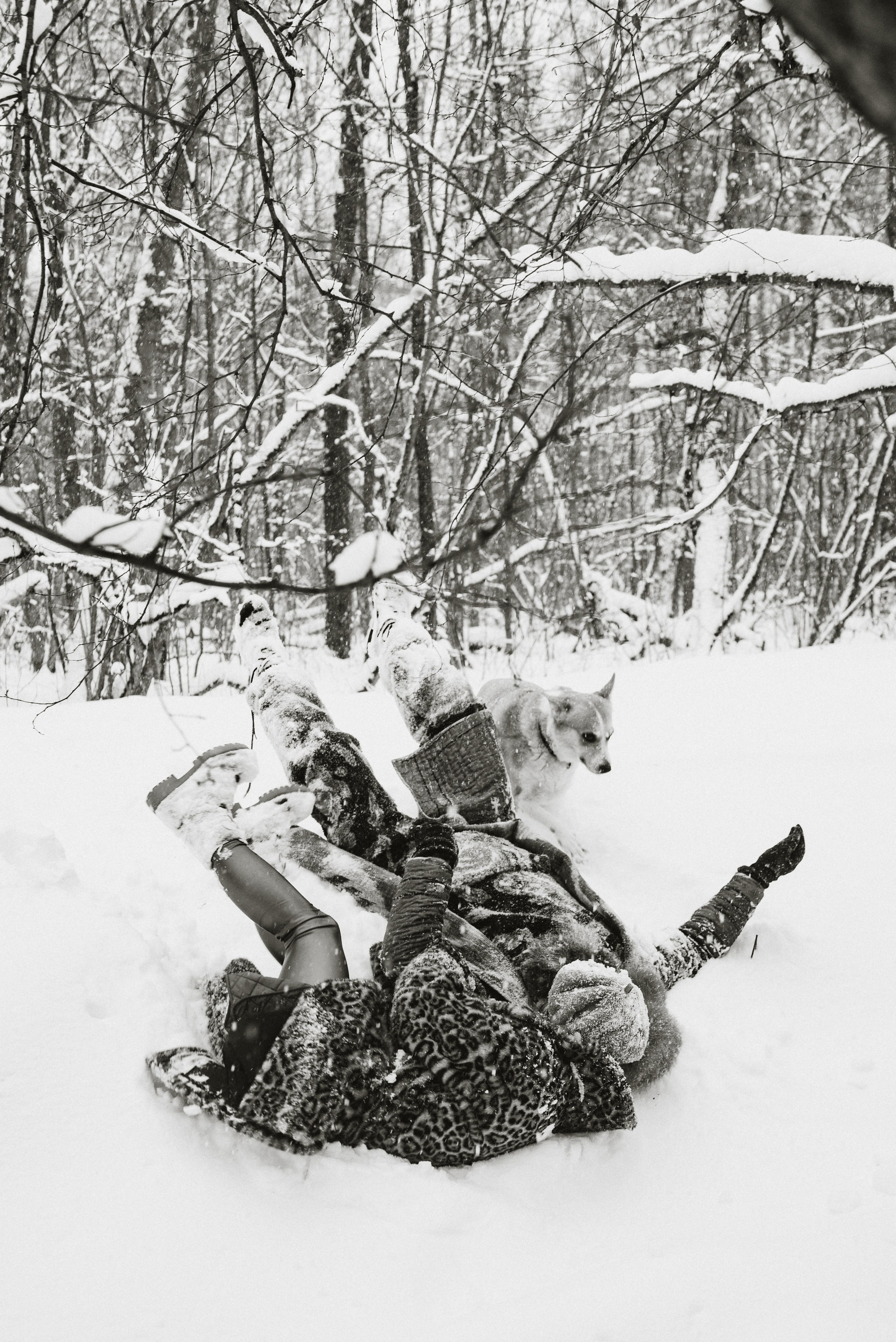 Свадебная съёмка в зимнем лесу. Фотоведьма Дарья Нечинская
