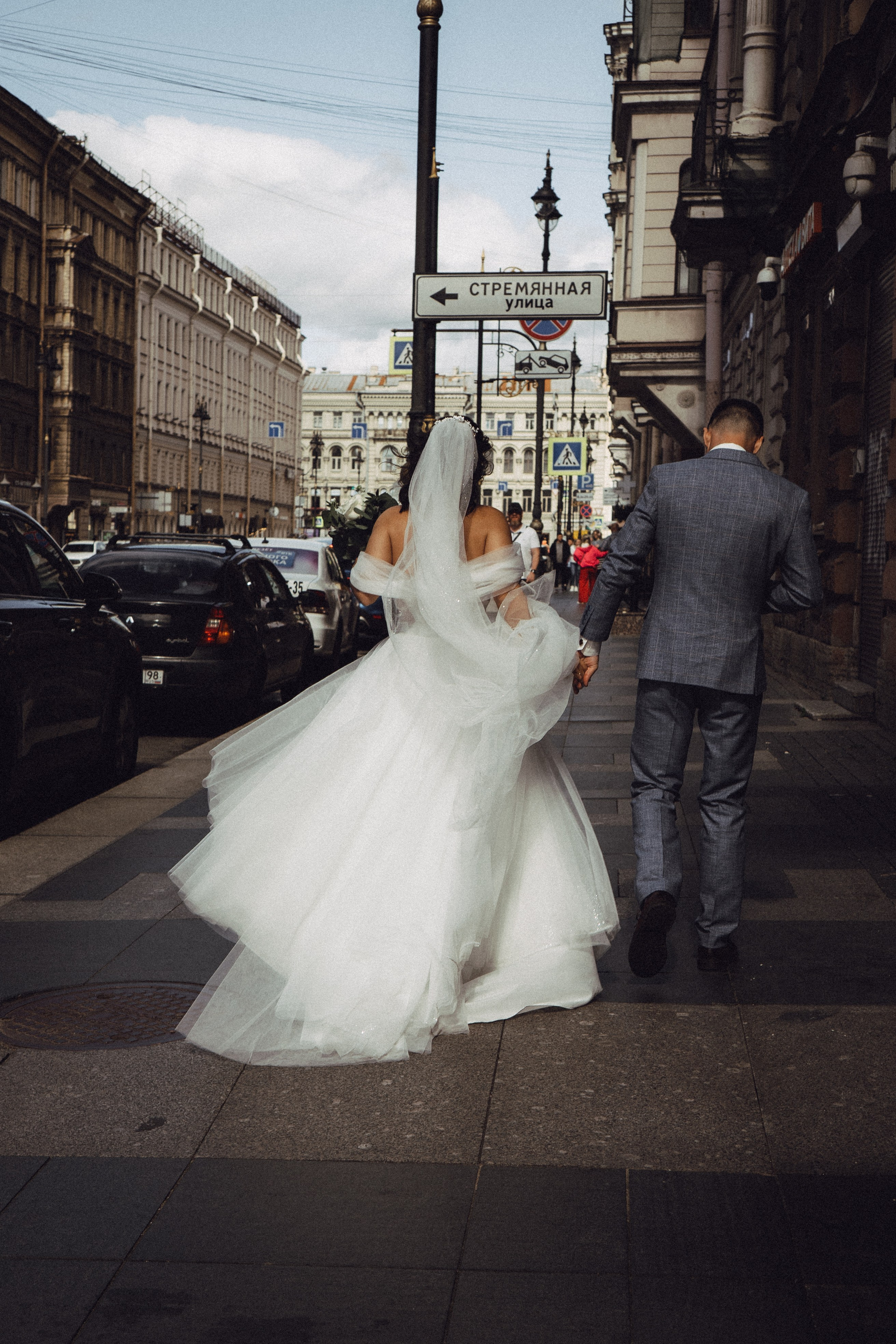 СВАДЕБНАЯ ПРОГУЛКА РЕСТОРАН МЫ ЖЕ НА ТЫ И ФОТОСЕССИИЯ С АВТОМОБИЛЕМ. Профессиональный фотограф, Санкт-Петербург — Виктория Богомолова