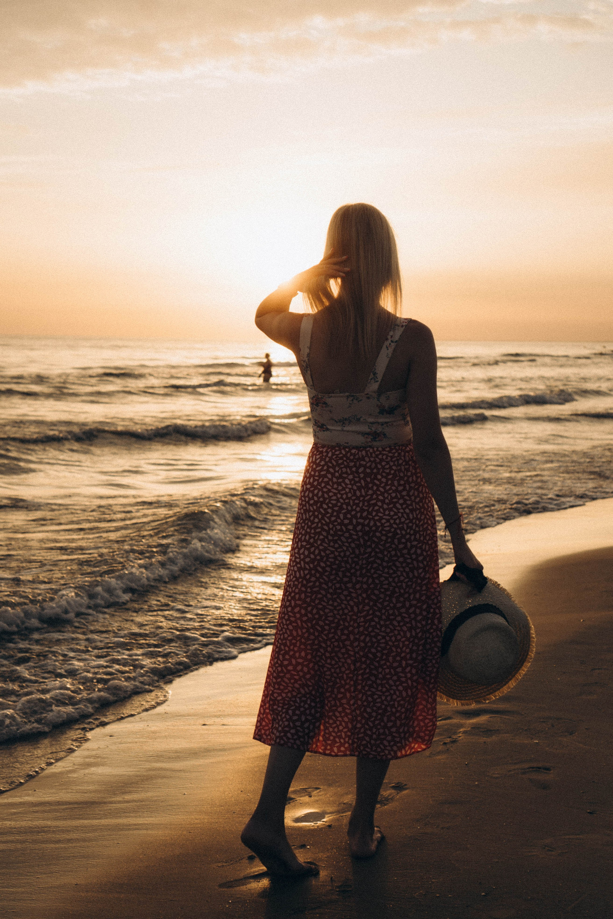 Июльский вечер на берегу черного моря. Профессиональный фотограф, Санкт-Петербург — Виктория Богомолова