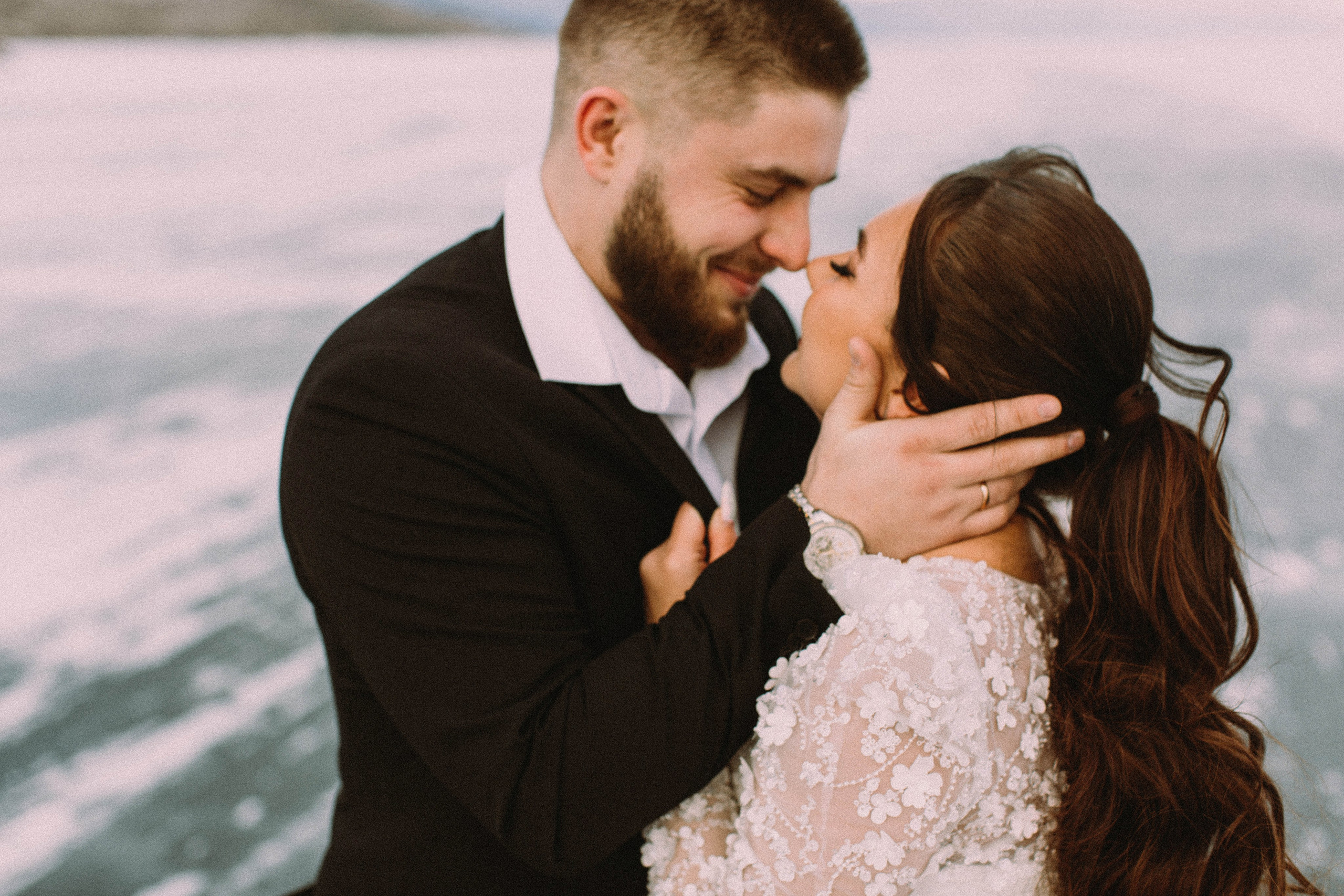 Свадебная зимняя съемка на Байкале. Главная