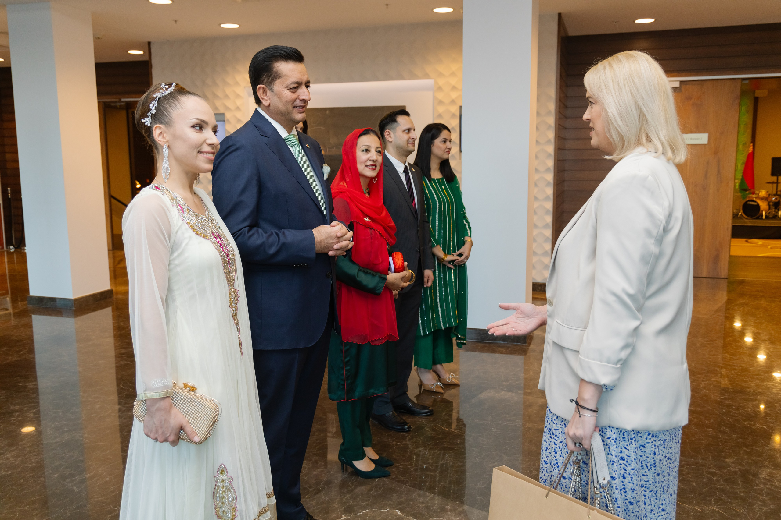 Фотосъемка делегации Пакистана в Беларуси в отеле Марриотт. Свадебный фотограф в Минске/Беларуси Сергей Спиридонов