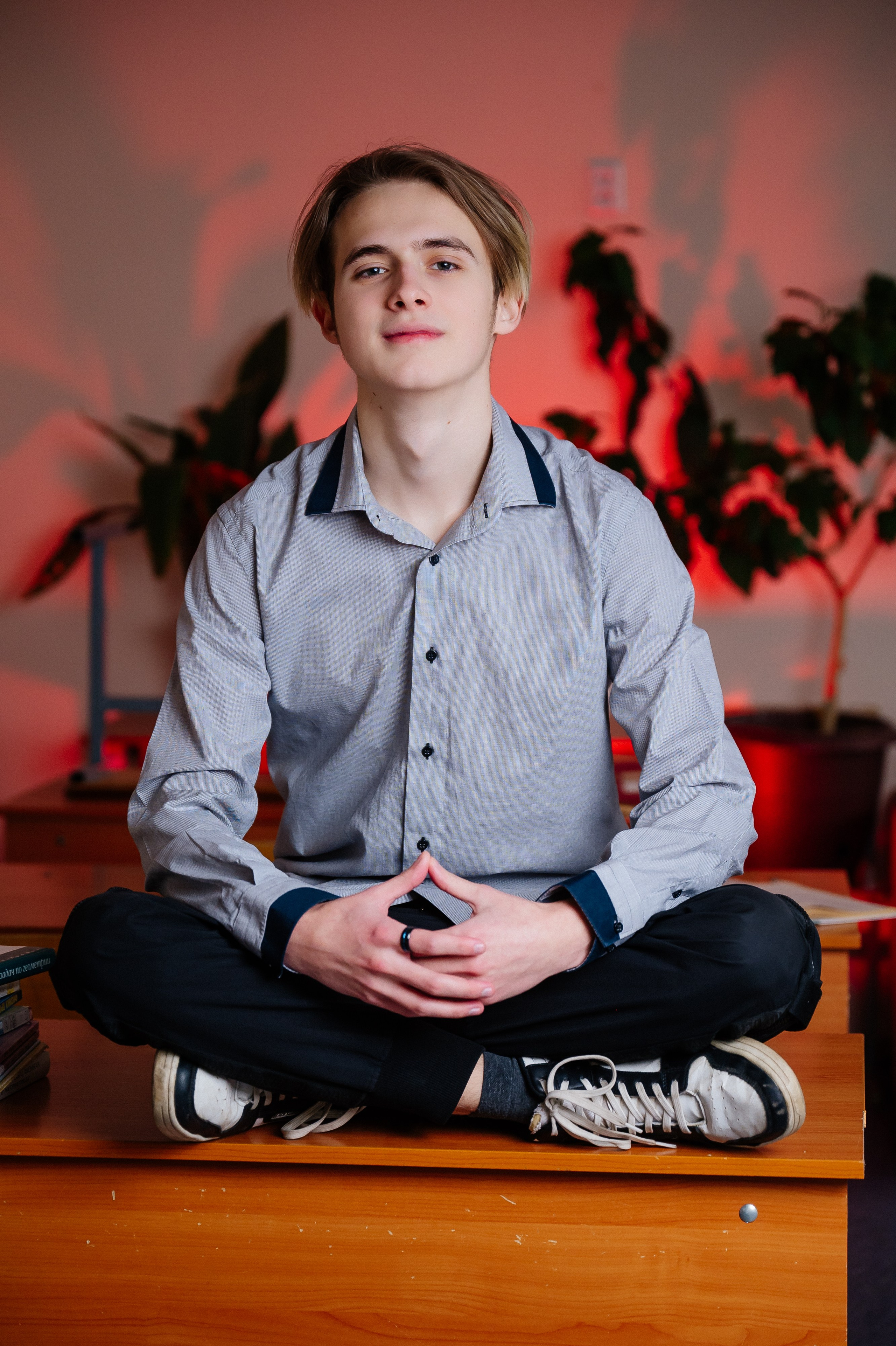 Фотосъемки для школьных альбомов. Выпускные альбомы. Съемка в школах и детских садах