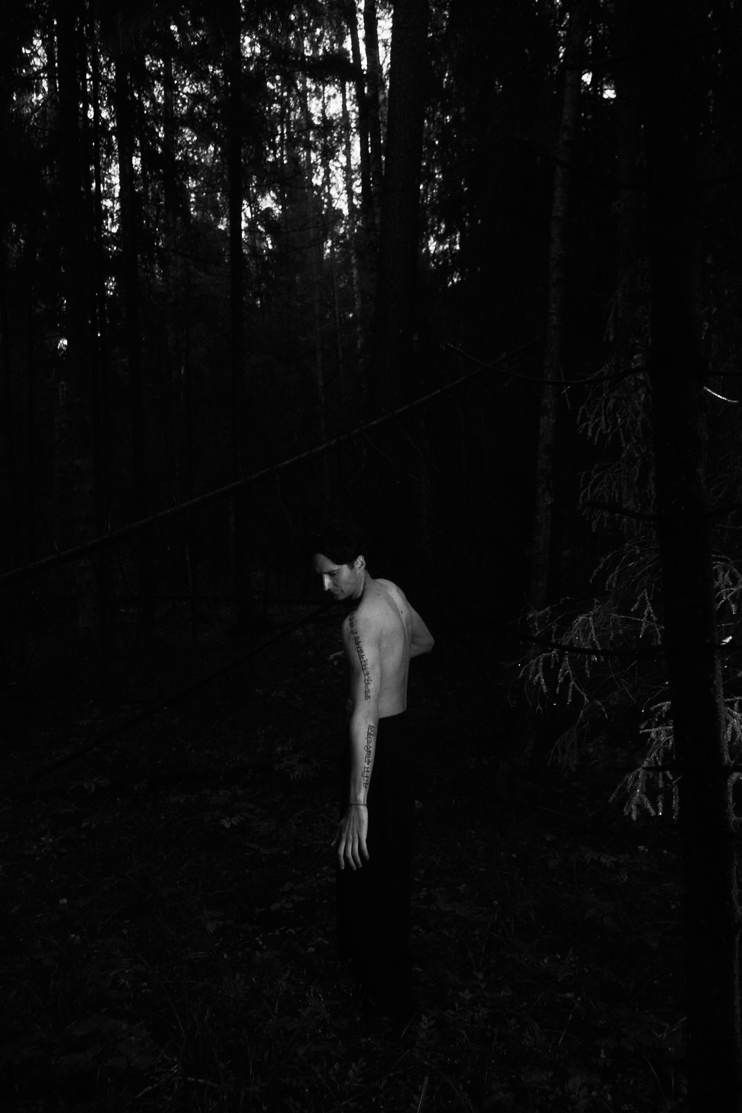 The body as broken manuscript. Фотограф Елизавета Маслова. Москва. Art, Fashion