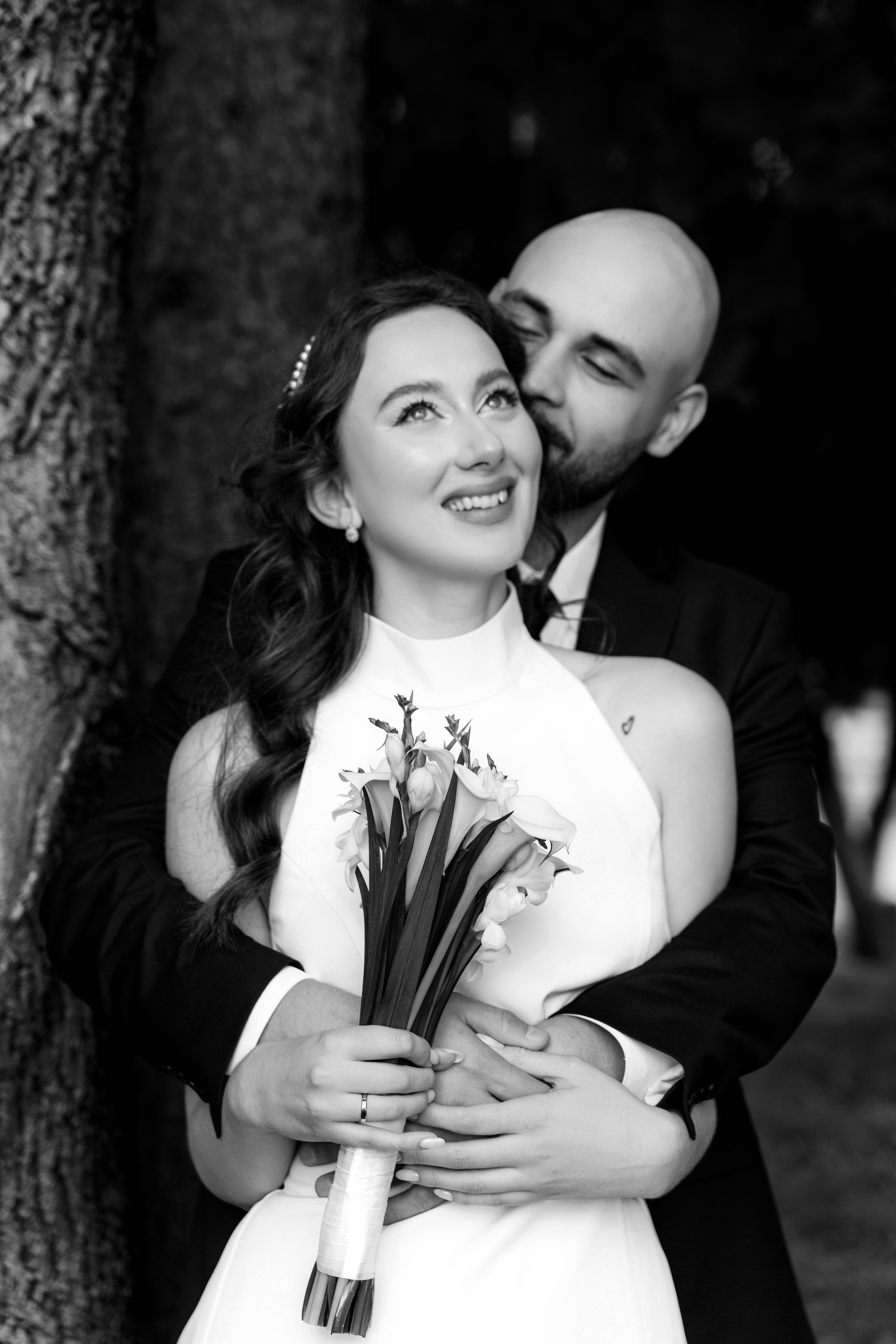 Любовь на фоне старого аэропорта. Ваш семейный фотограф в Минске — Вика Трегубова