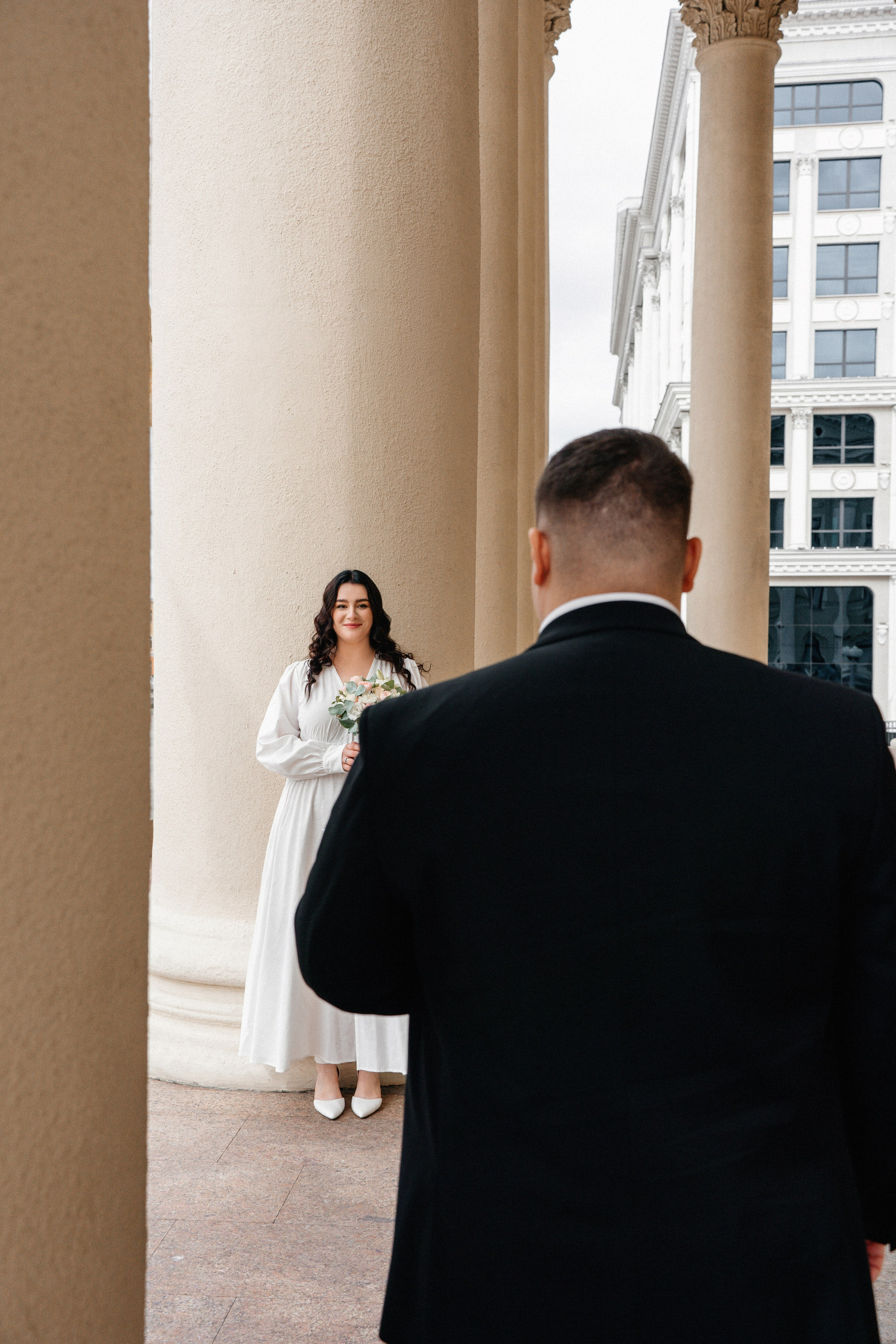 Юля и Дима прогулка в Троицком предместье. Ваш семейный фотограф в Минске — Вика Трегубова