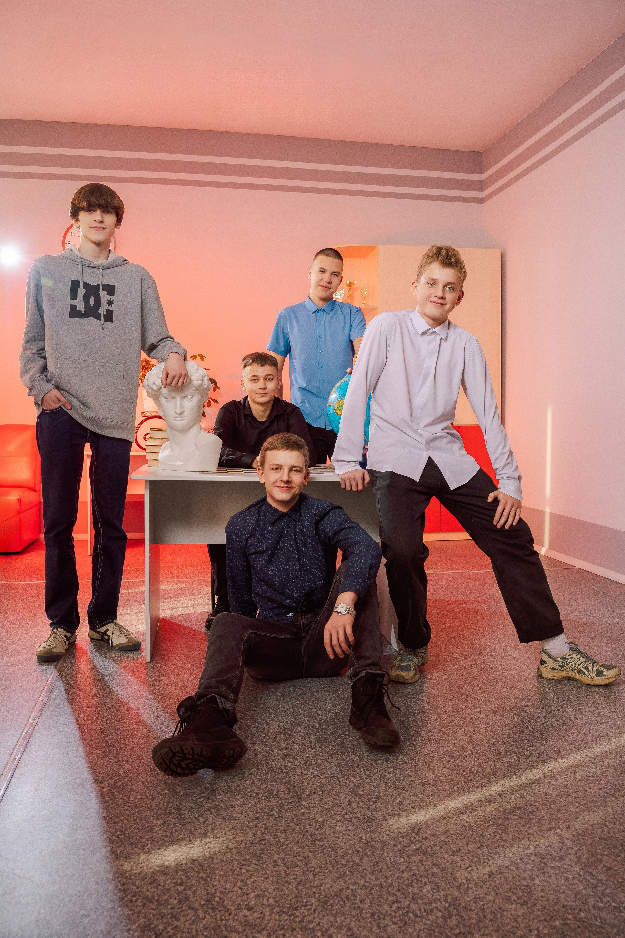 Фотосъёмка 9-11 класс. Выпускные альбомы в Томской области. Видеосъёмка на выпускной