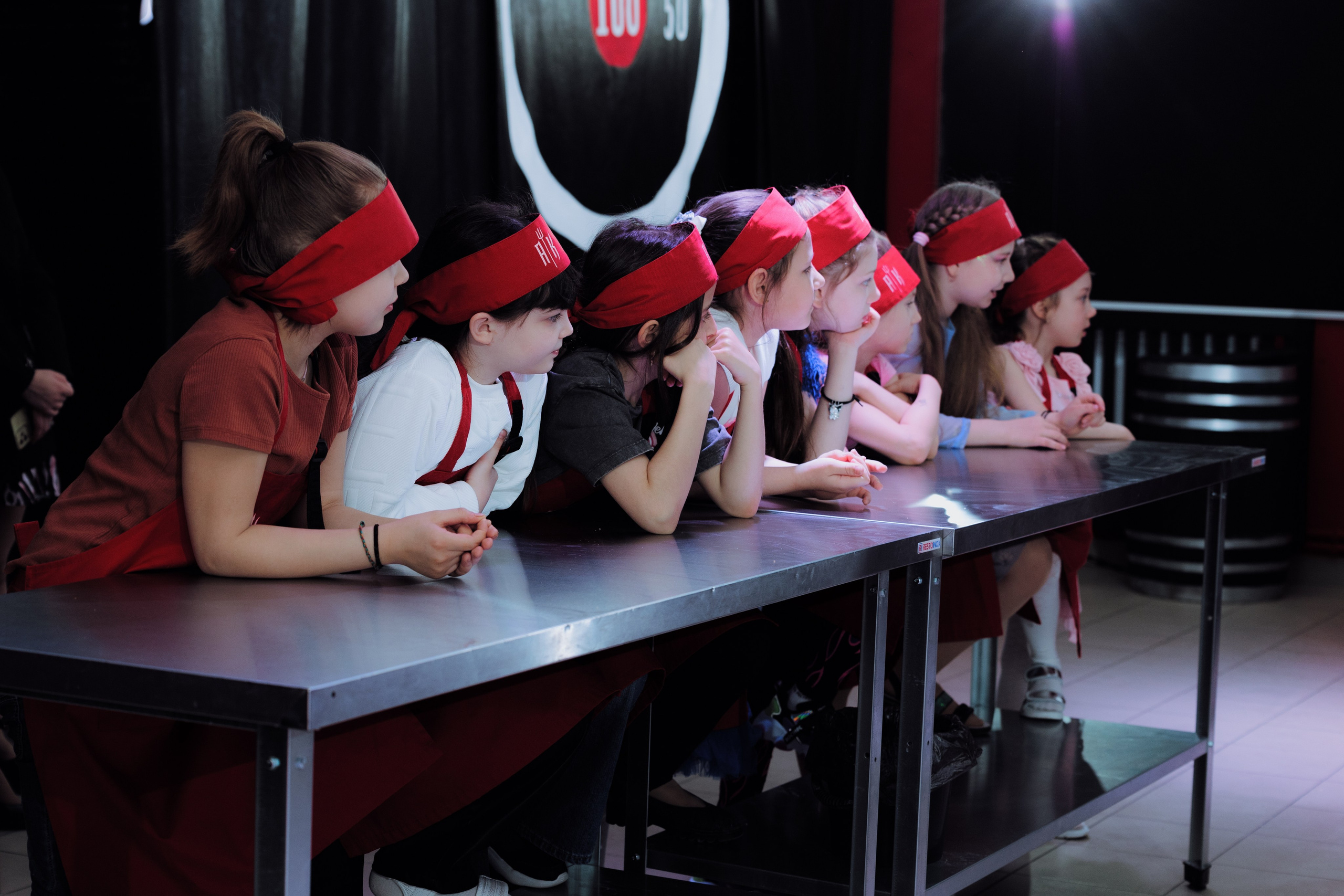 Детские праздники. АНДРЕЙ ШИРКАЛИН РЕПОРТАЖНЫЙ ФОТОГРАФ МОСКВА НА КОРПОРАТИВ, ДЕНЬ РОЖДЕНИЯ, БАНКЕТ, КОНФЕРЕНЦИЮ, ТИМБИЛДИНГ