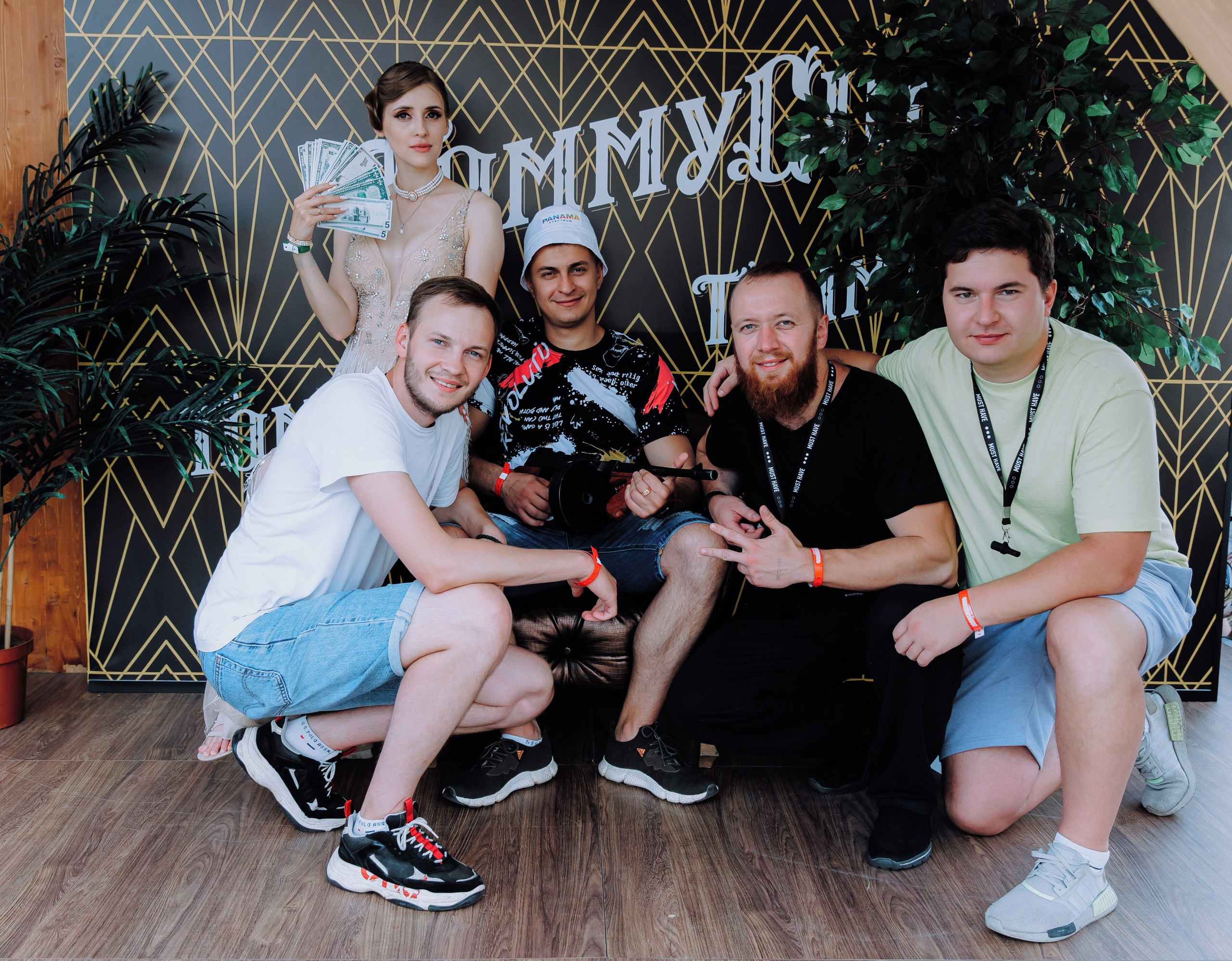 Фестиваль JohnCalliano бренд Tommy-gun. АНДРЕЙ ШИРКАЛИН РЕПОРТАЖНЫЙ ФОТОГРАФ МОСКВА НА КОРПОРАТИВ, ДЕНЬ РОЖДЕНИЯ, БАНКЕТ, КОНФЕРЕНЦИЮ, ТИМБИЛДИНГ