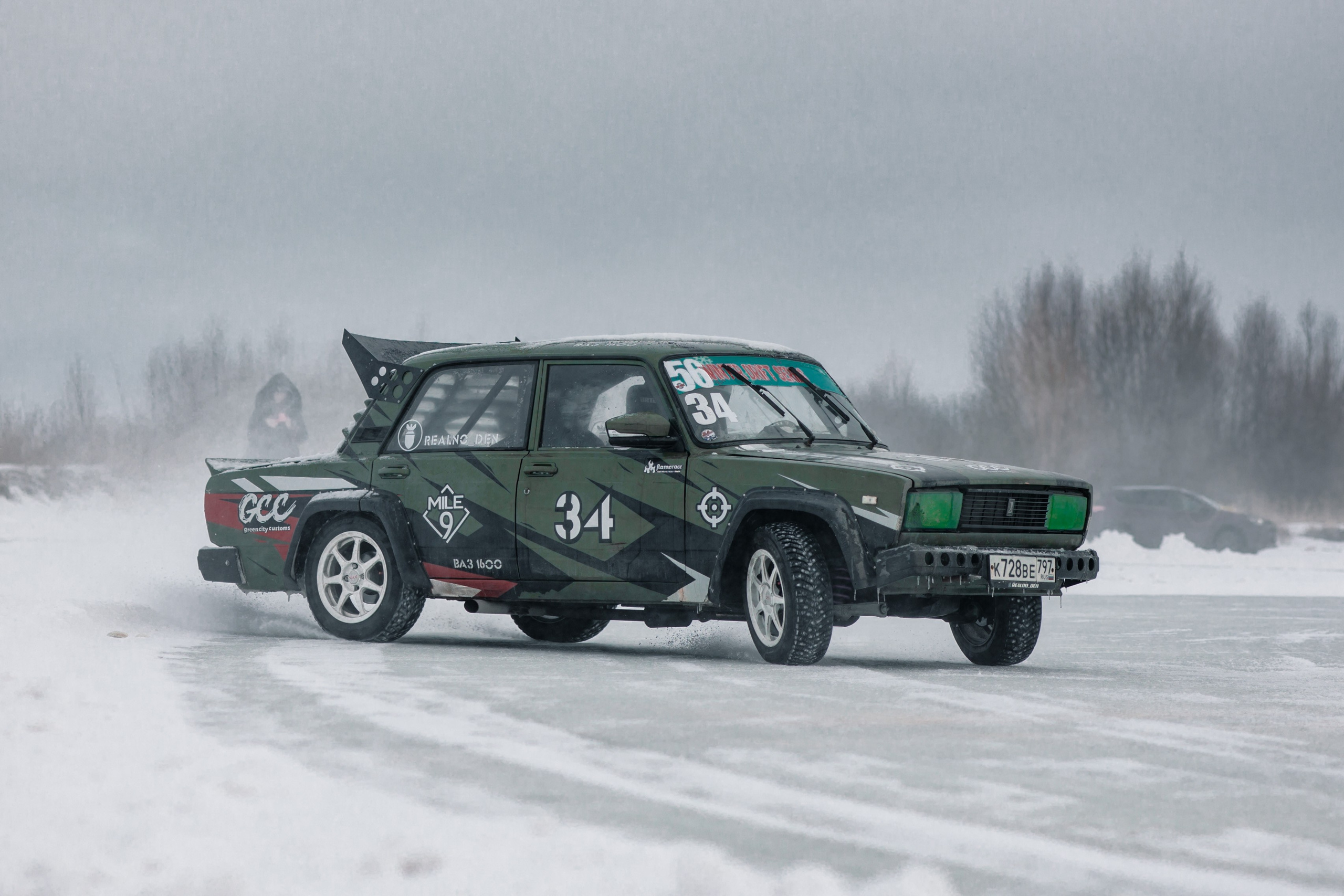 Машины. Фотограф в Санкт-Петербурге и Москве Макс Спектор