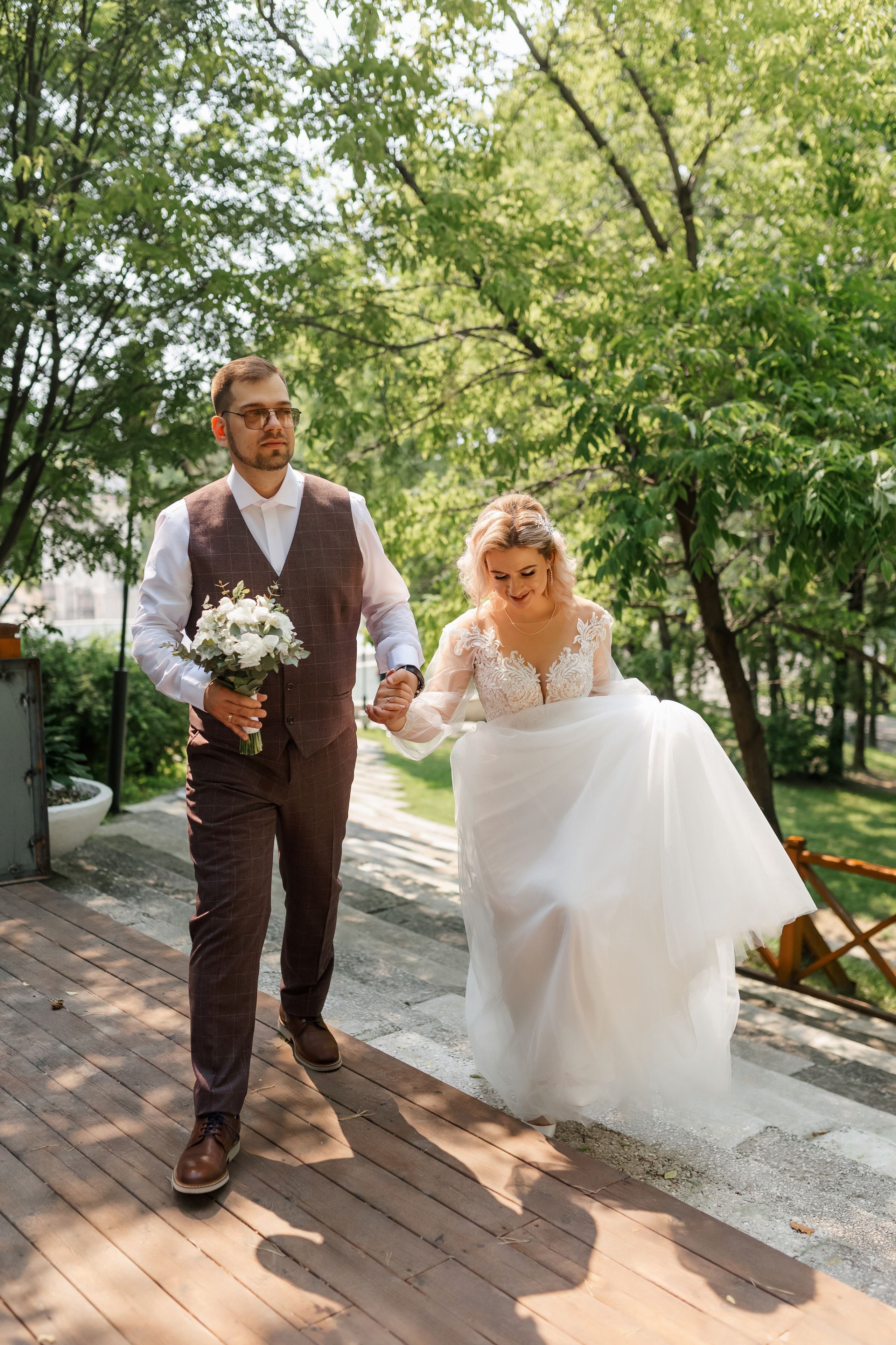 Максим и Юля. Дом офицеров. Свадебный фотограф в Хабаровске