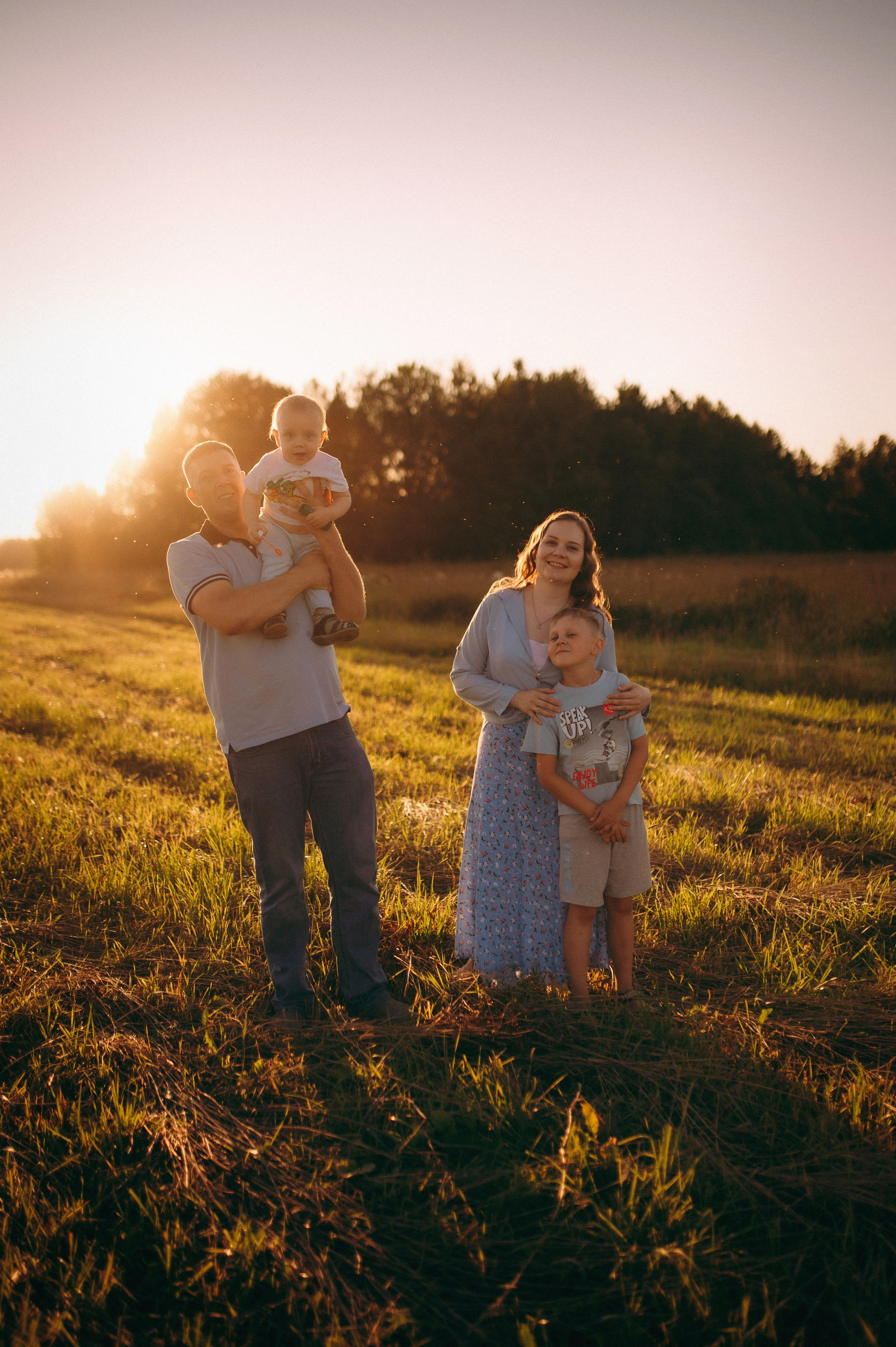 Аня, Алексей, Слава и Дима. Фотограф, г. Лесной Свердловской области
