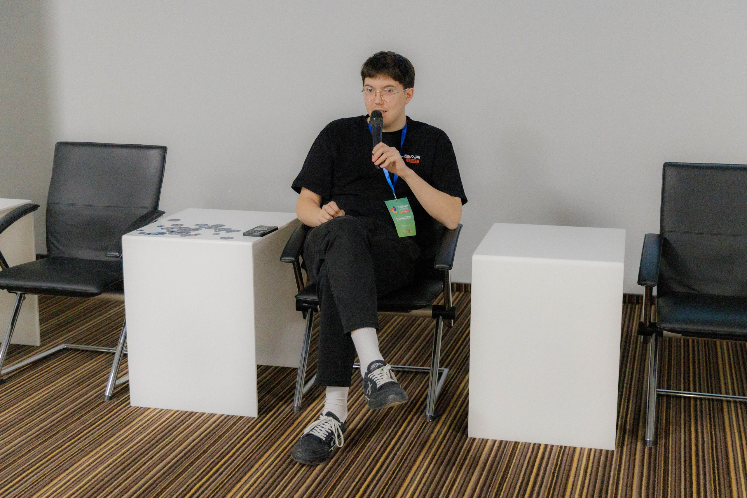 Семинары в рамках фестиваля беспилотных летательный аппаратов. Экспоцентр. Репортажный фотограф в Новосибирске Алена Помазунова