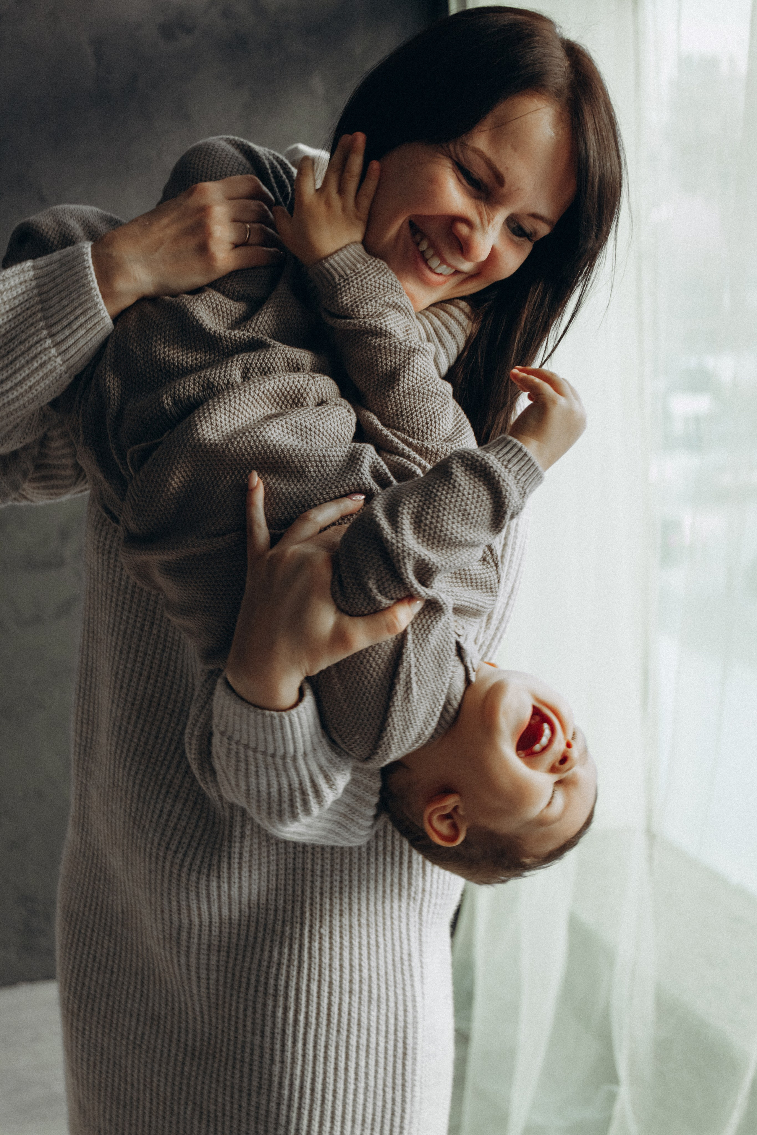 «Между мамой и мной». Главная