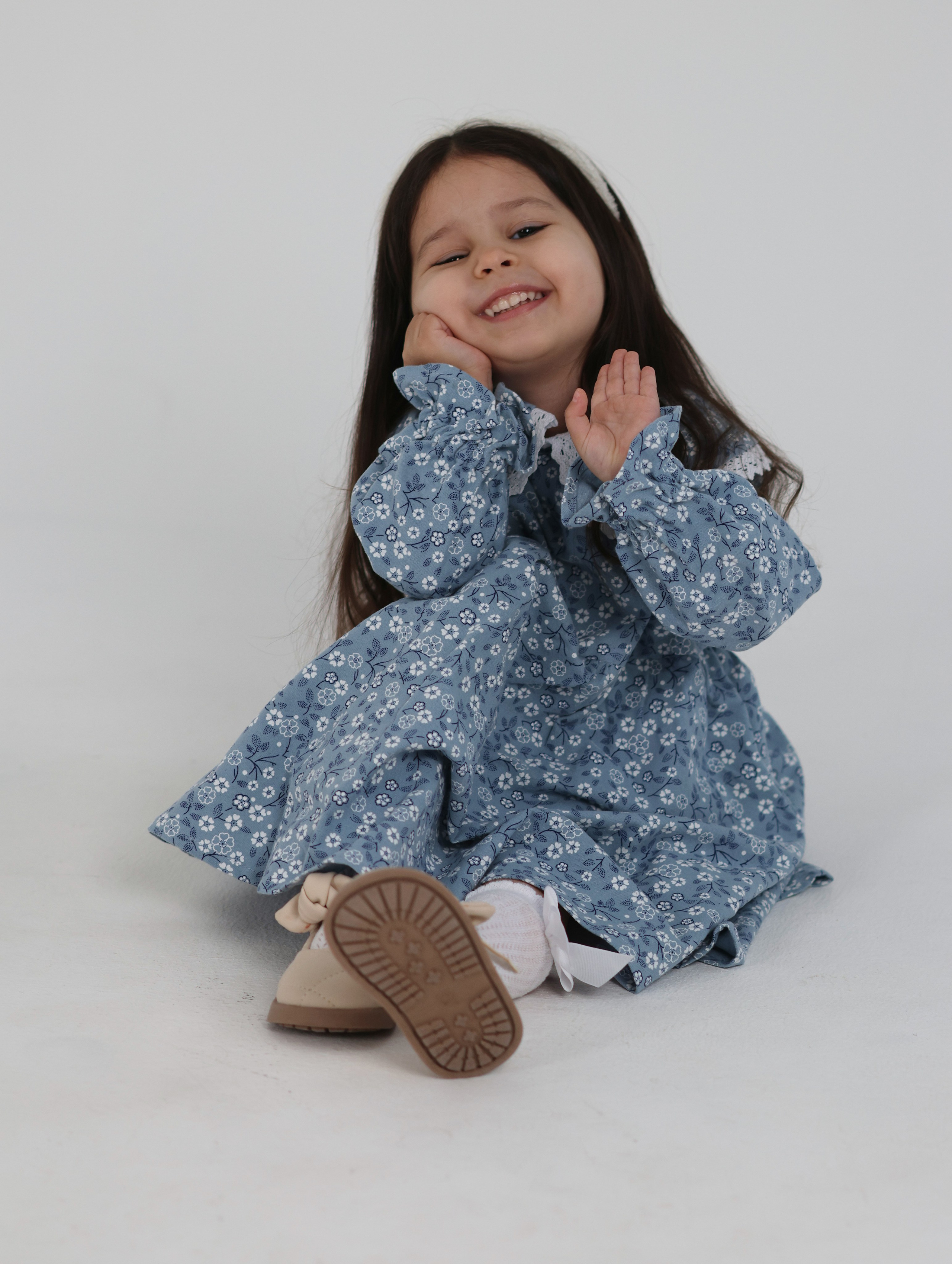 Платья детские. Фото съемка товаров для макретплейсов Воронеж