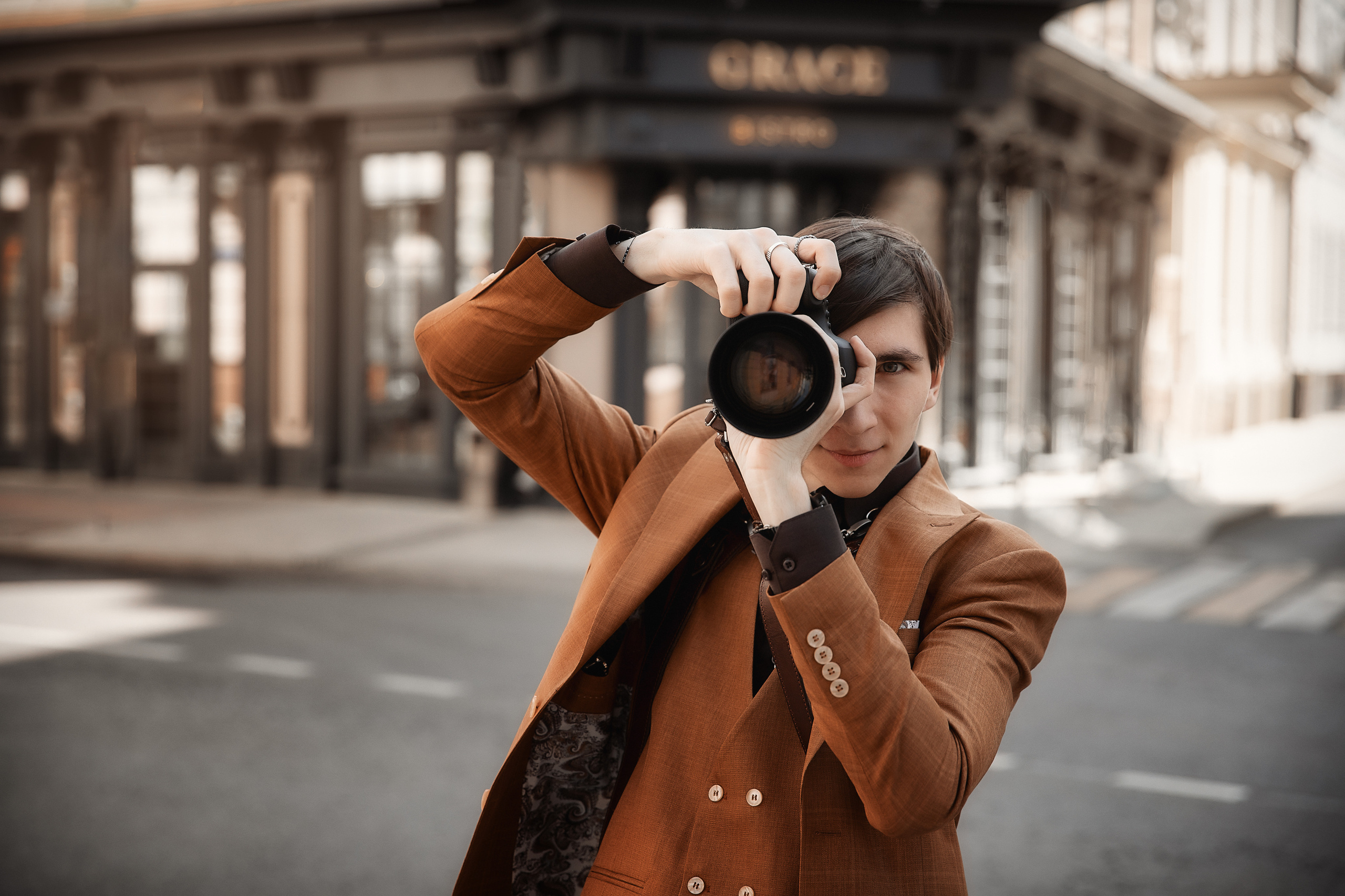 Контакты. Alexey Sentyurin, brands and business photographer in Moscow