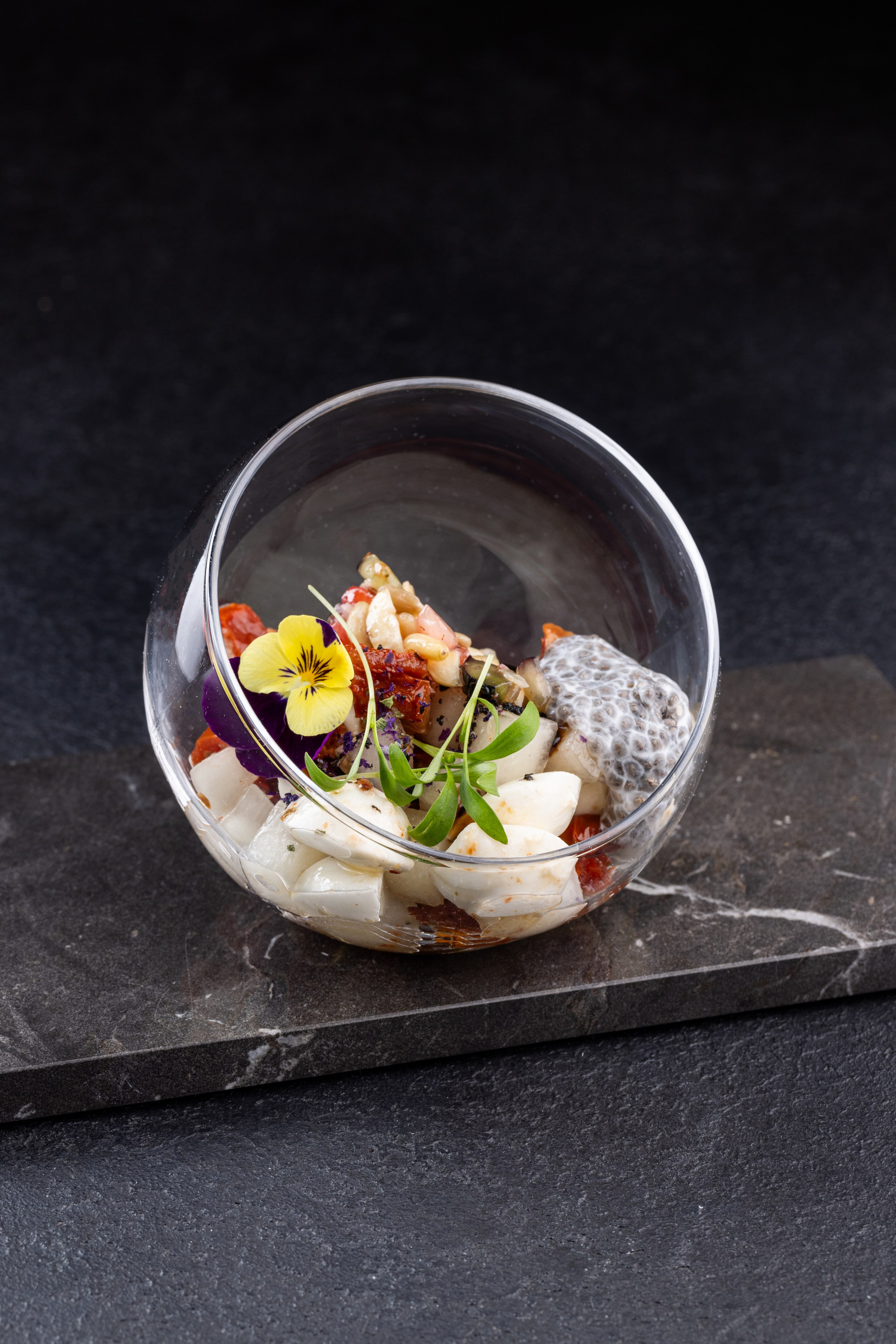 Первая кейтеринговая. Фудфотограф, фудстилист и сет дизайнер в Москве Алена Синицына